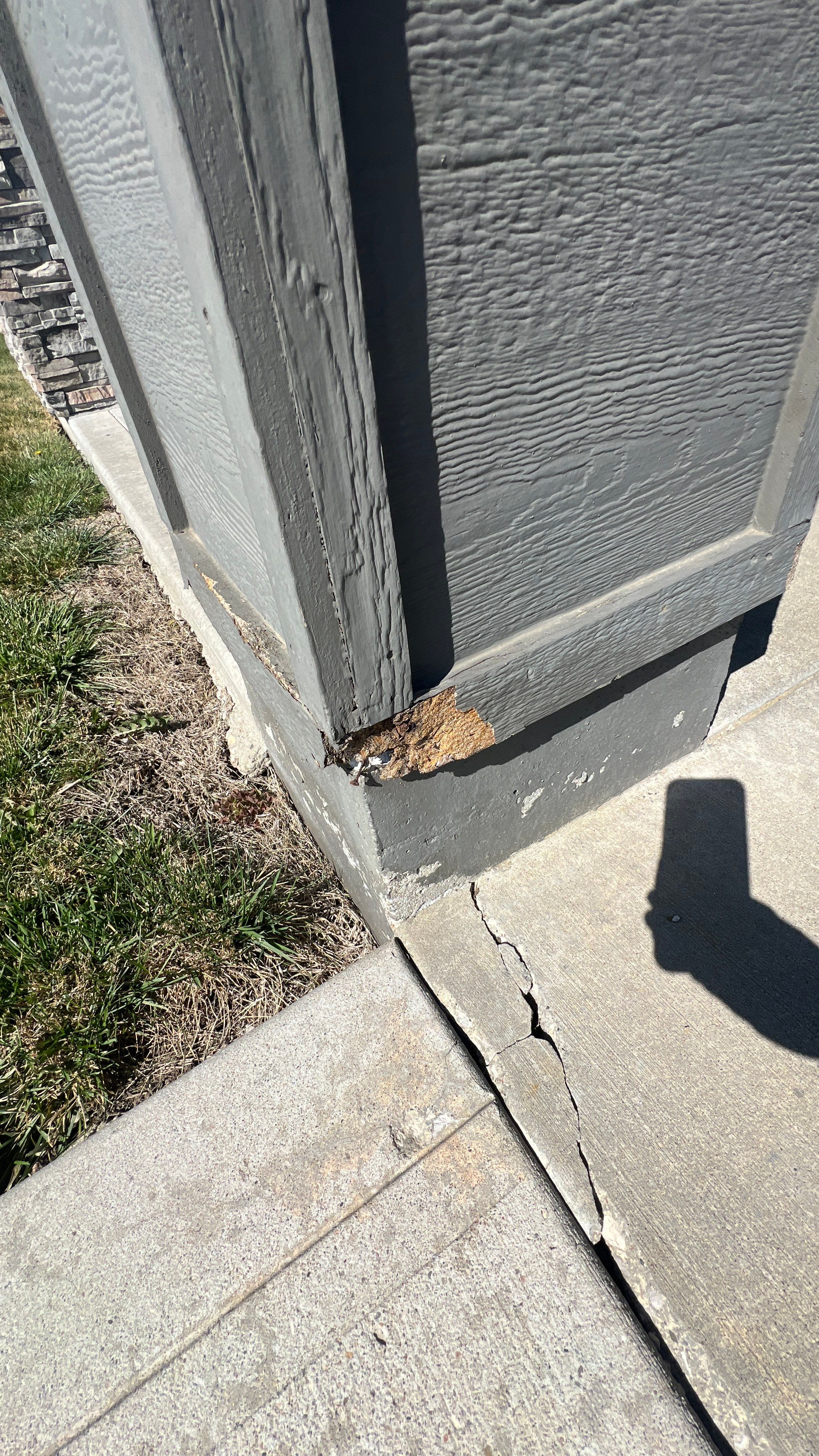 Professional Refresh: Exterior Transformation for a Cleveland Bank by Cougar Painting
