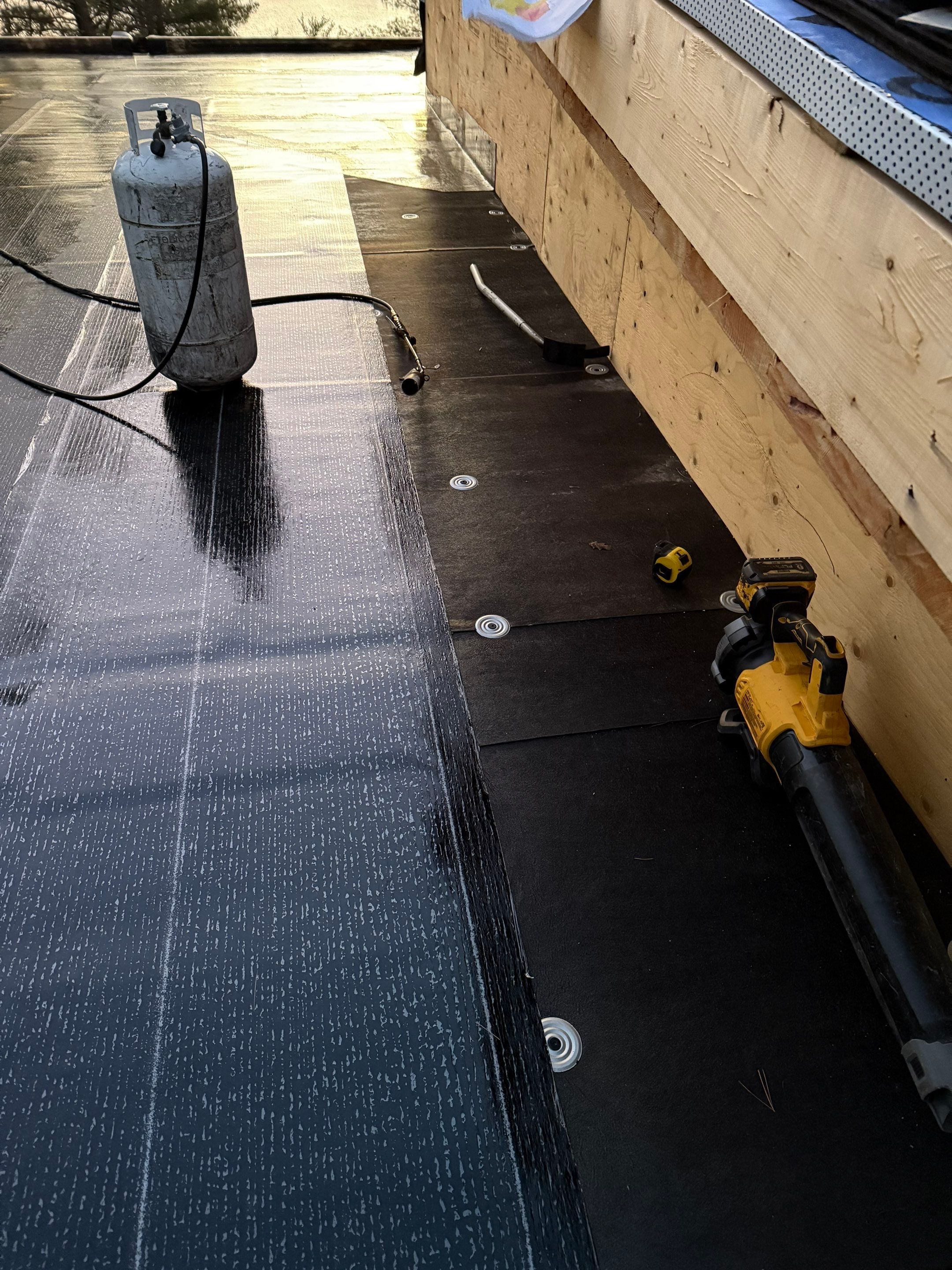 New Home Construction using 16" Standing Seam Panels by Jay Carter Roofing & Sheet Metal