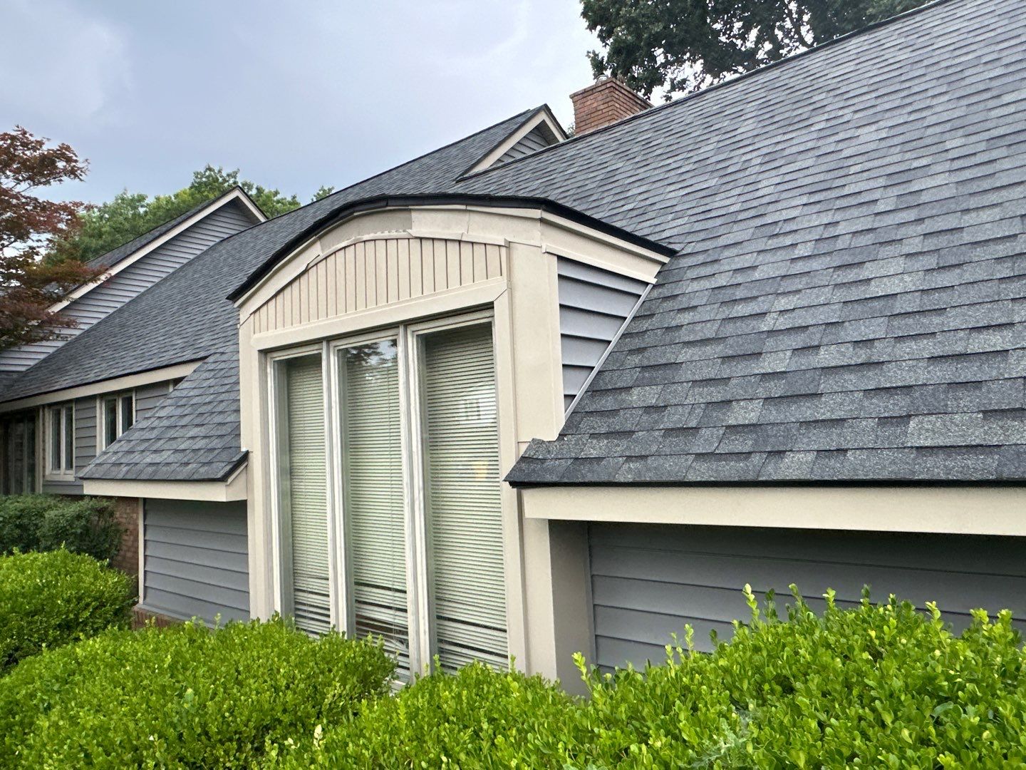 Siding Replacement using CertainTeed Monogram D5 Clapboard by 180 Contractors