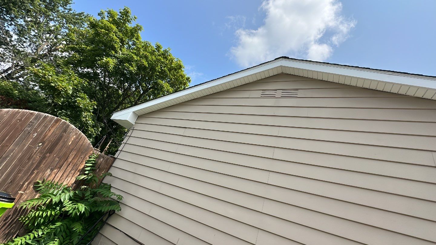 Roof Replacement using CertainTeed Landmark by 180 Contractors
