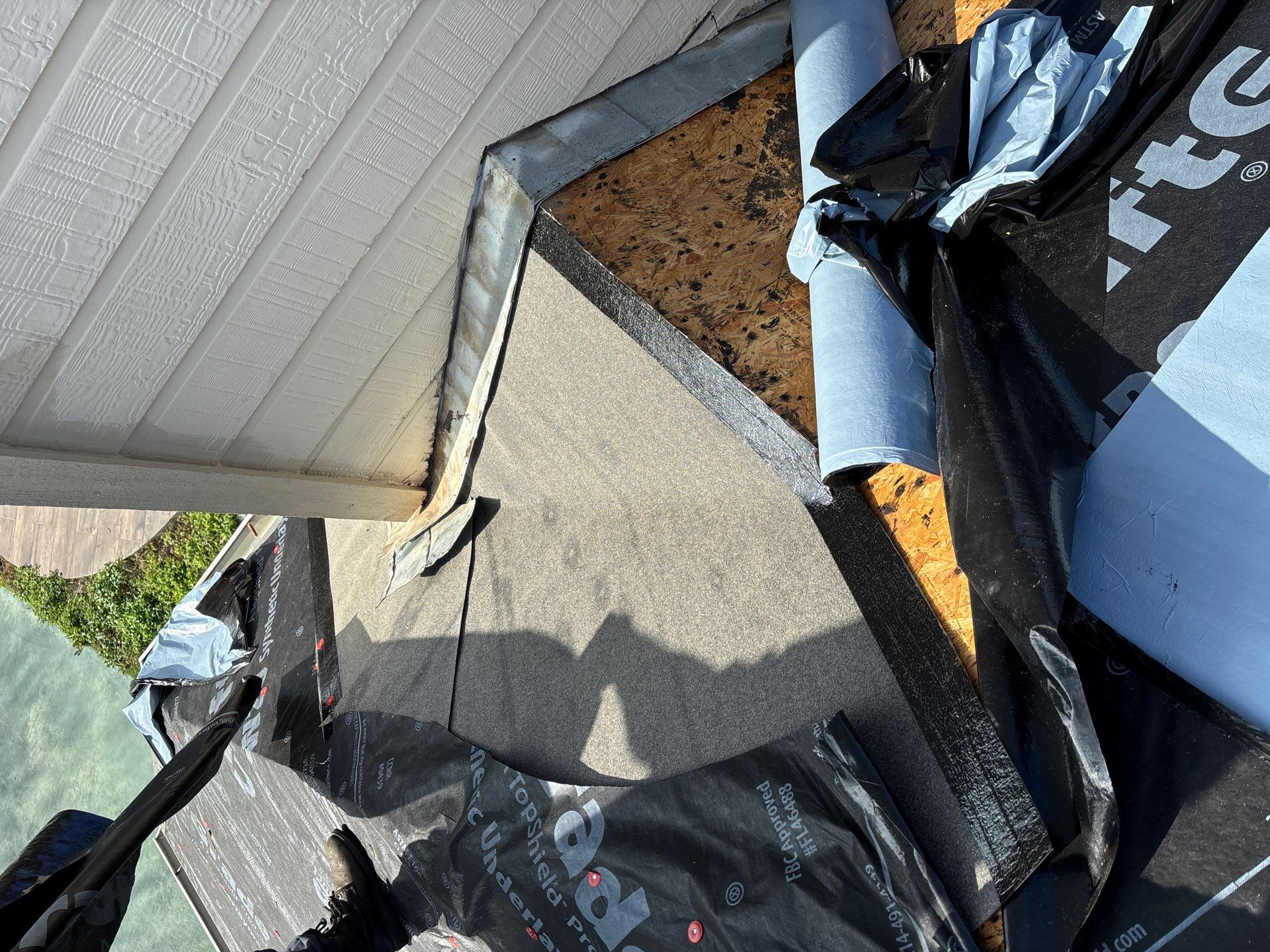 Roof Replacement Houston by Roof Repair Company