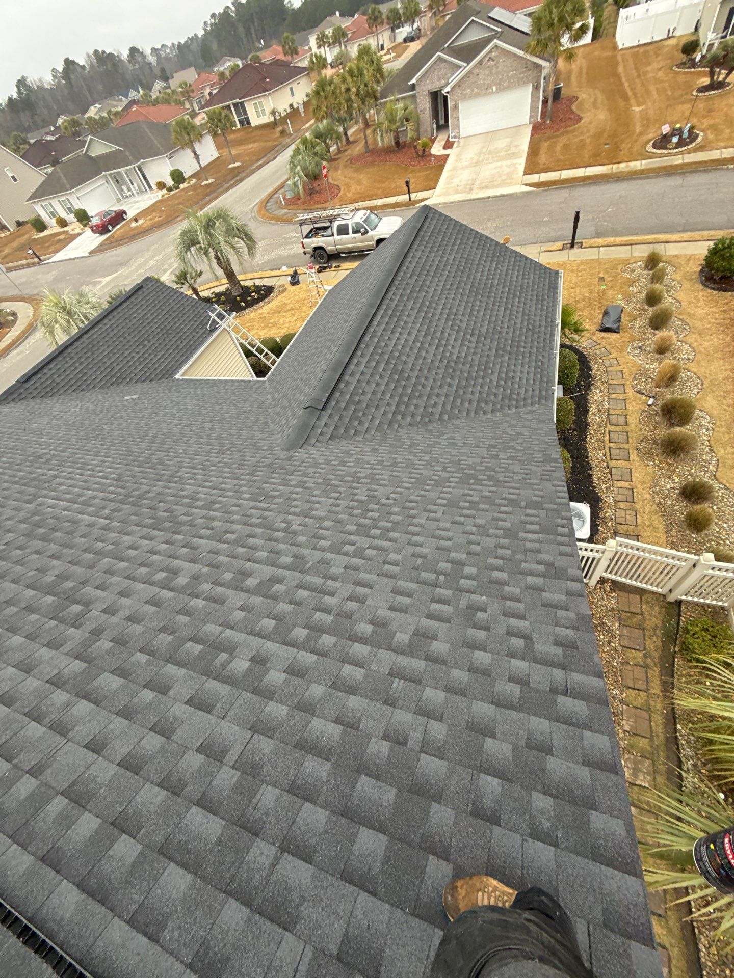 GAF HDZ - Charcoal by Linta Roofing Inc