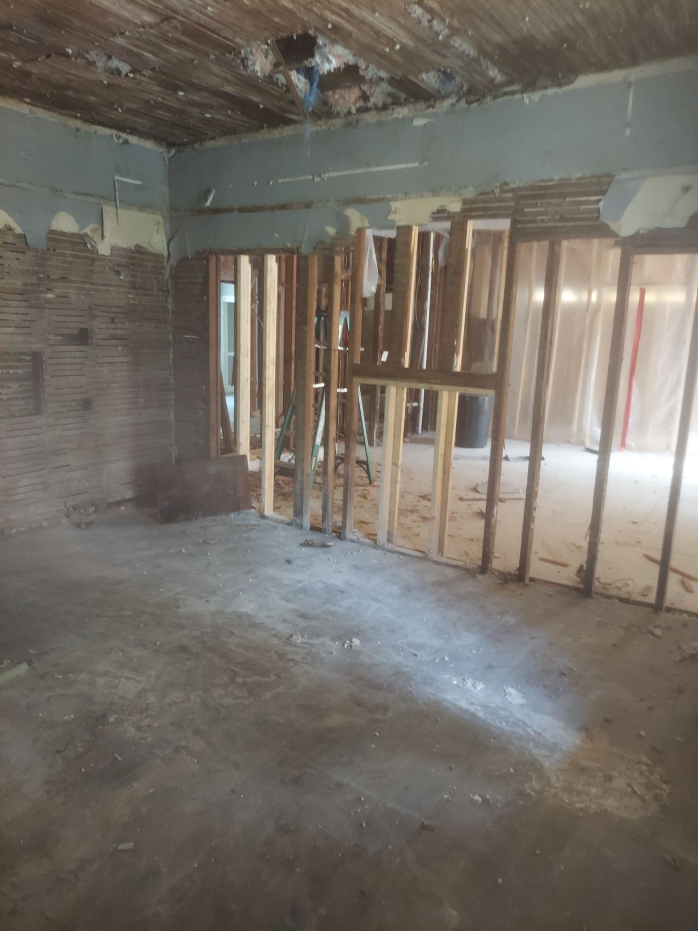 LaGrange Storm Damage Renovation by J & J Remodeling Of Ga LLC