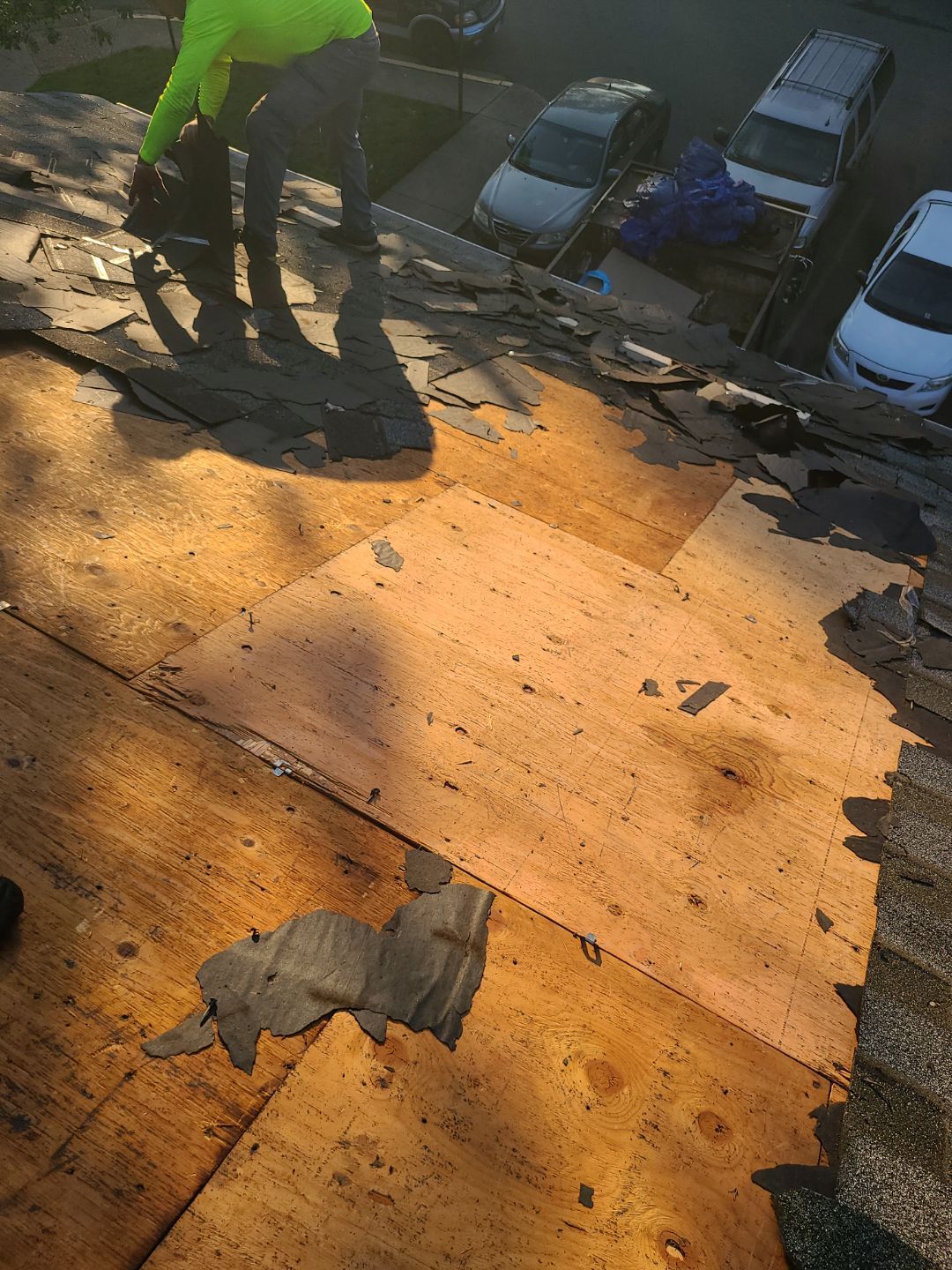 Woodbridge: Residential Roof Replacement with CertainTeed Landmark Shingles in Charcoal Black by RM Banning, Inc.