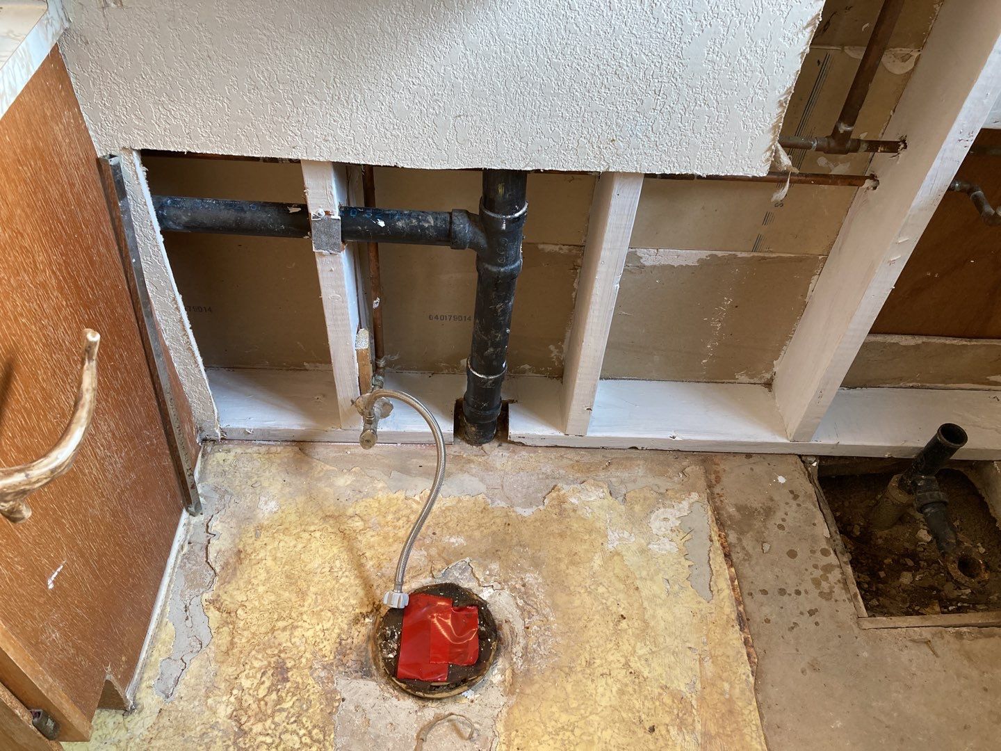 Mold Remediation in Bathroom by Accountable Home Services