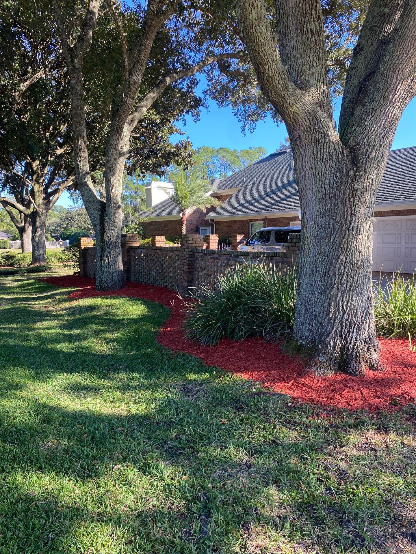 Deerwood Resident | Mulch Freshen Up by ProGreen Services