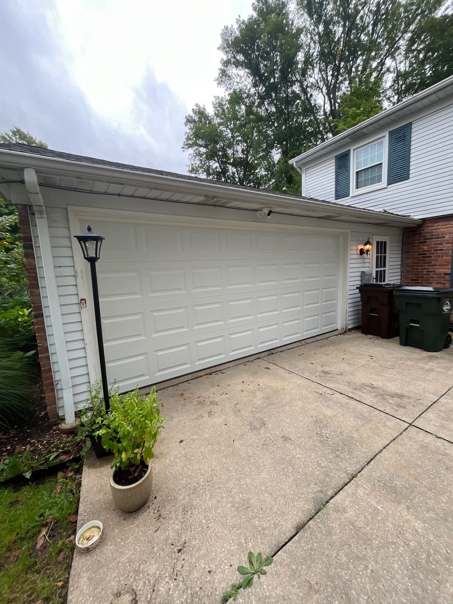 Garage Door Installation in Aurora OH