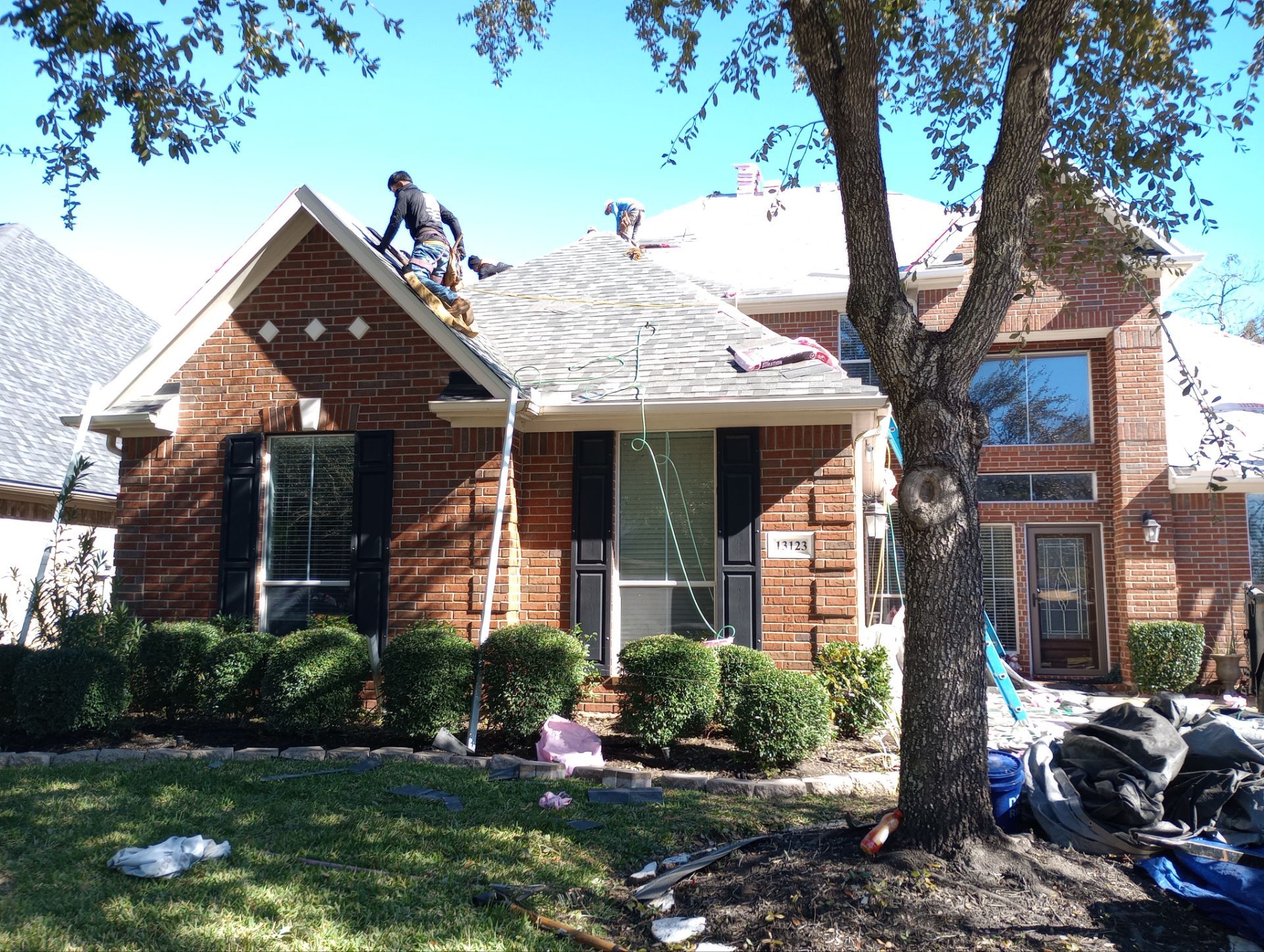 Residential Roofing Installation using Owen's Corning Duration (Lifetime) Shingles by Roof Repair Company