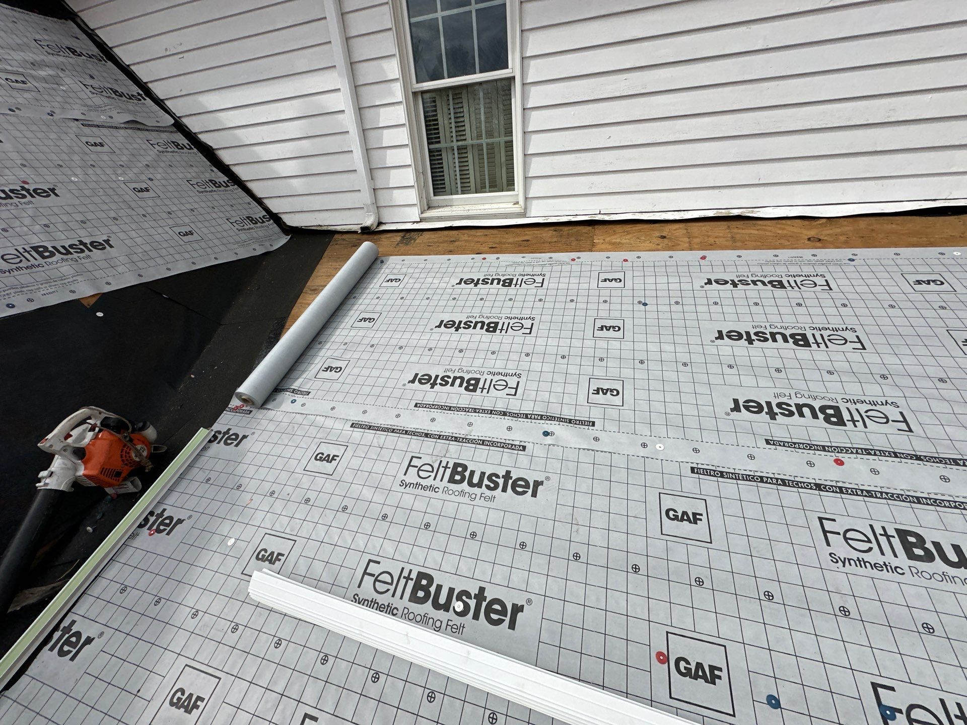 Residential Roofing Installation using Timberline HDZ Shingles - Barkwood by RoofX 