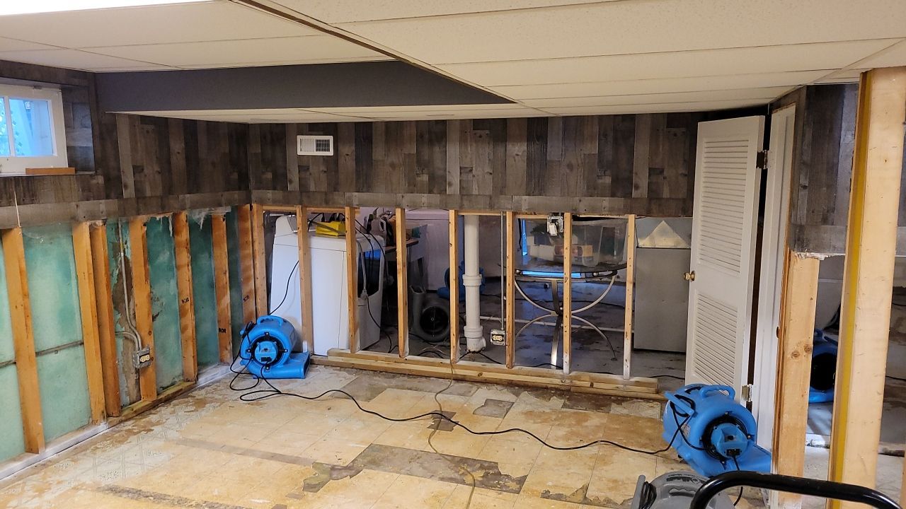 Exterior Wall Basement Leak by Chicagoland Water Medics
