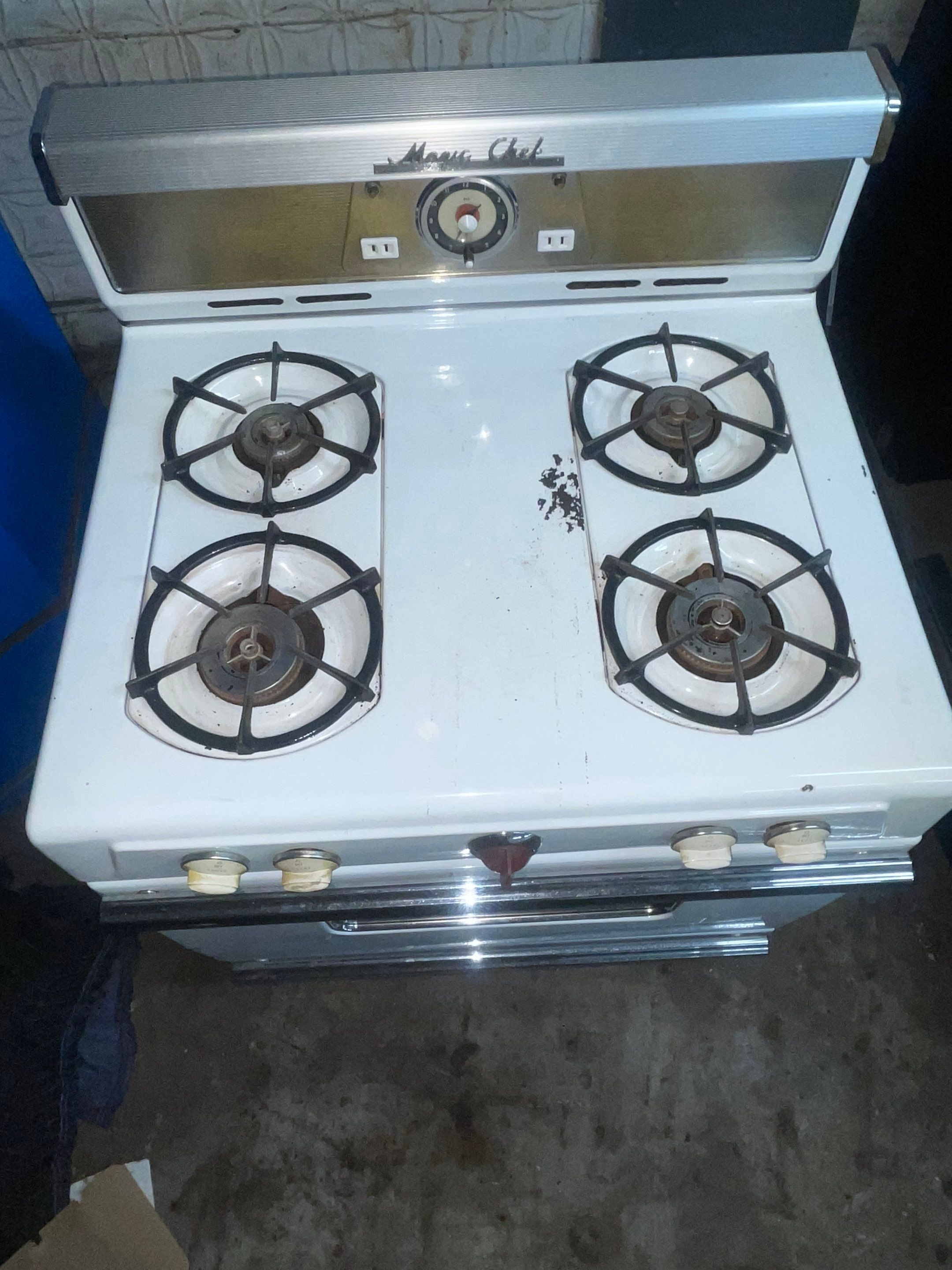 Stoves for Sale as of December 2023 by Belgrove Appliance Inc