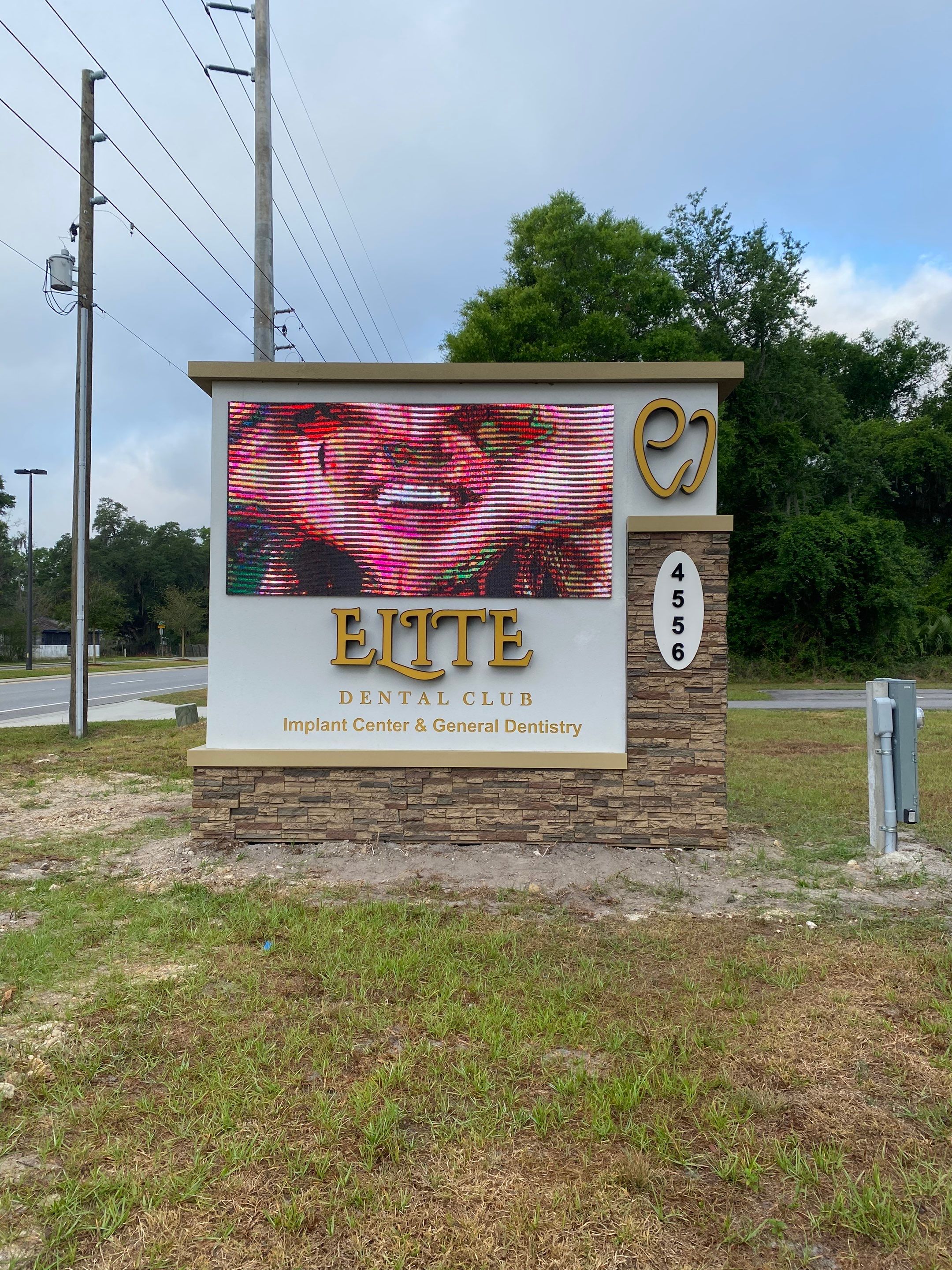 Monument Sign for Elite Dental by SignCrafters