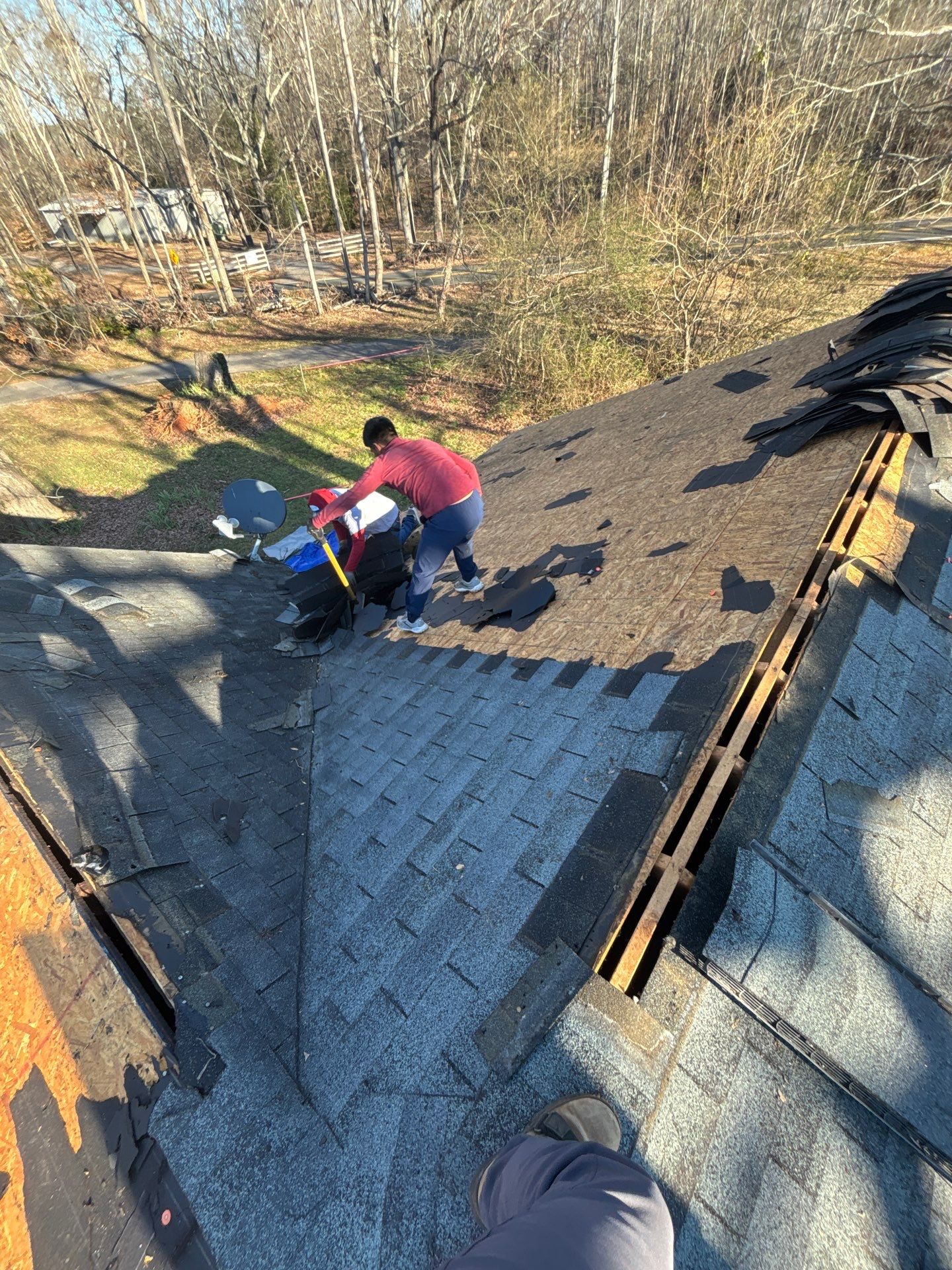 Landmark Asphalt Shingle Roof Replacement and Decking Repair in Belton by Roofers LLC