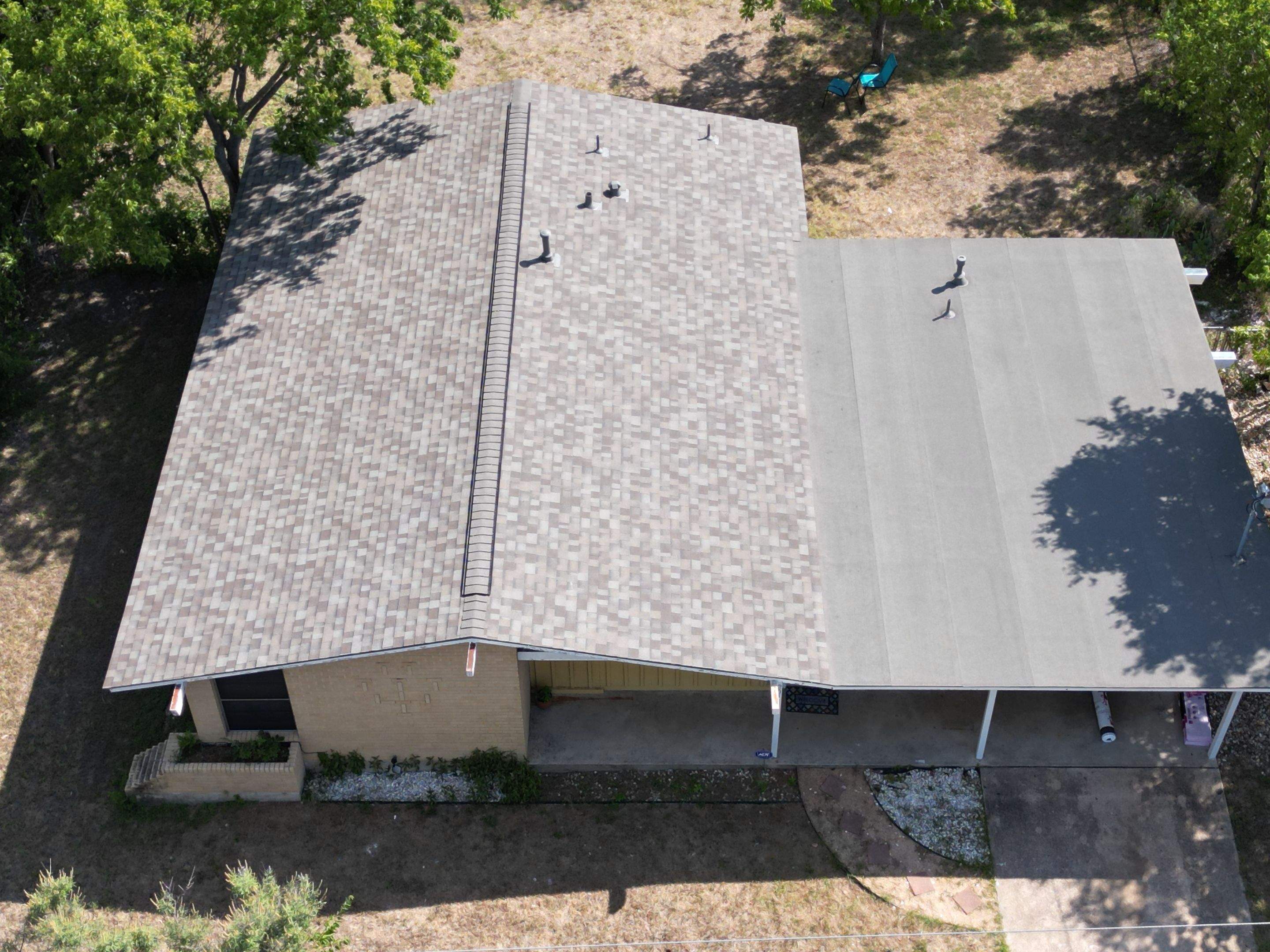 Driftwood - Owens Corning TruDefinition Duration  by RoofsOnly.com