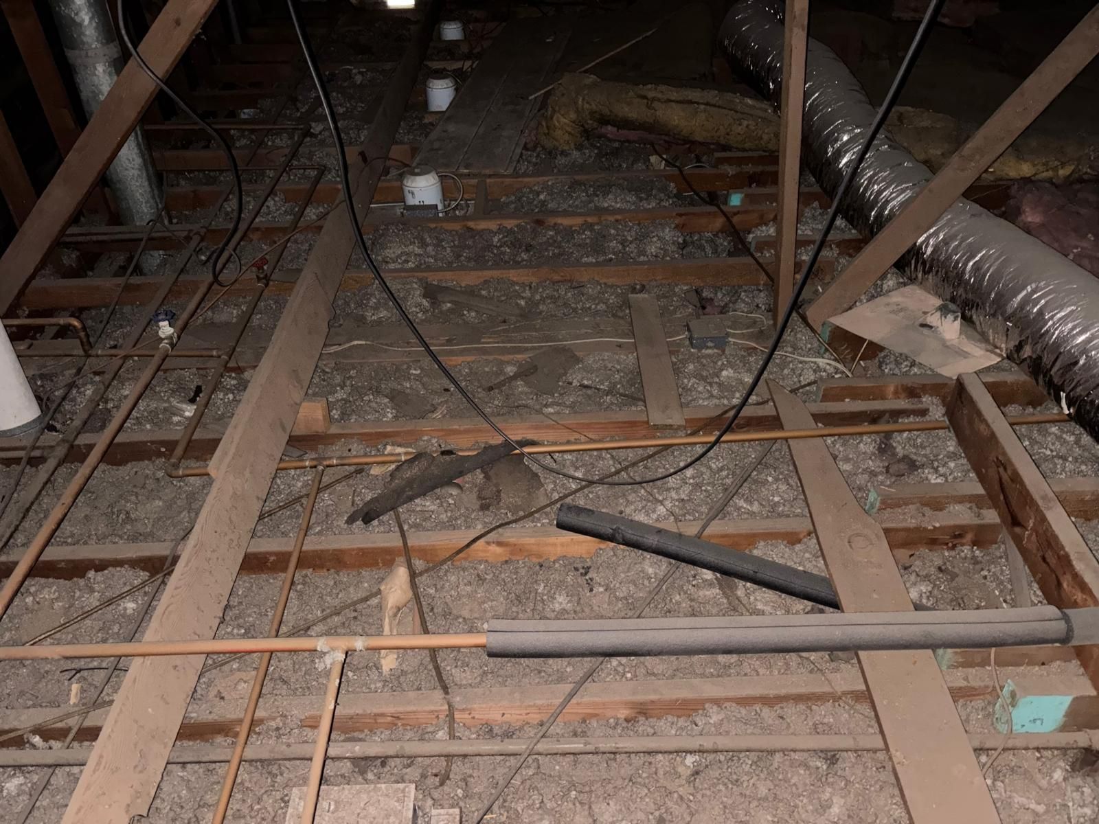 Project in Corona by Insulation Labs