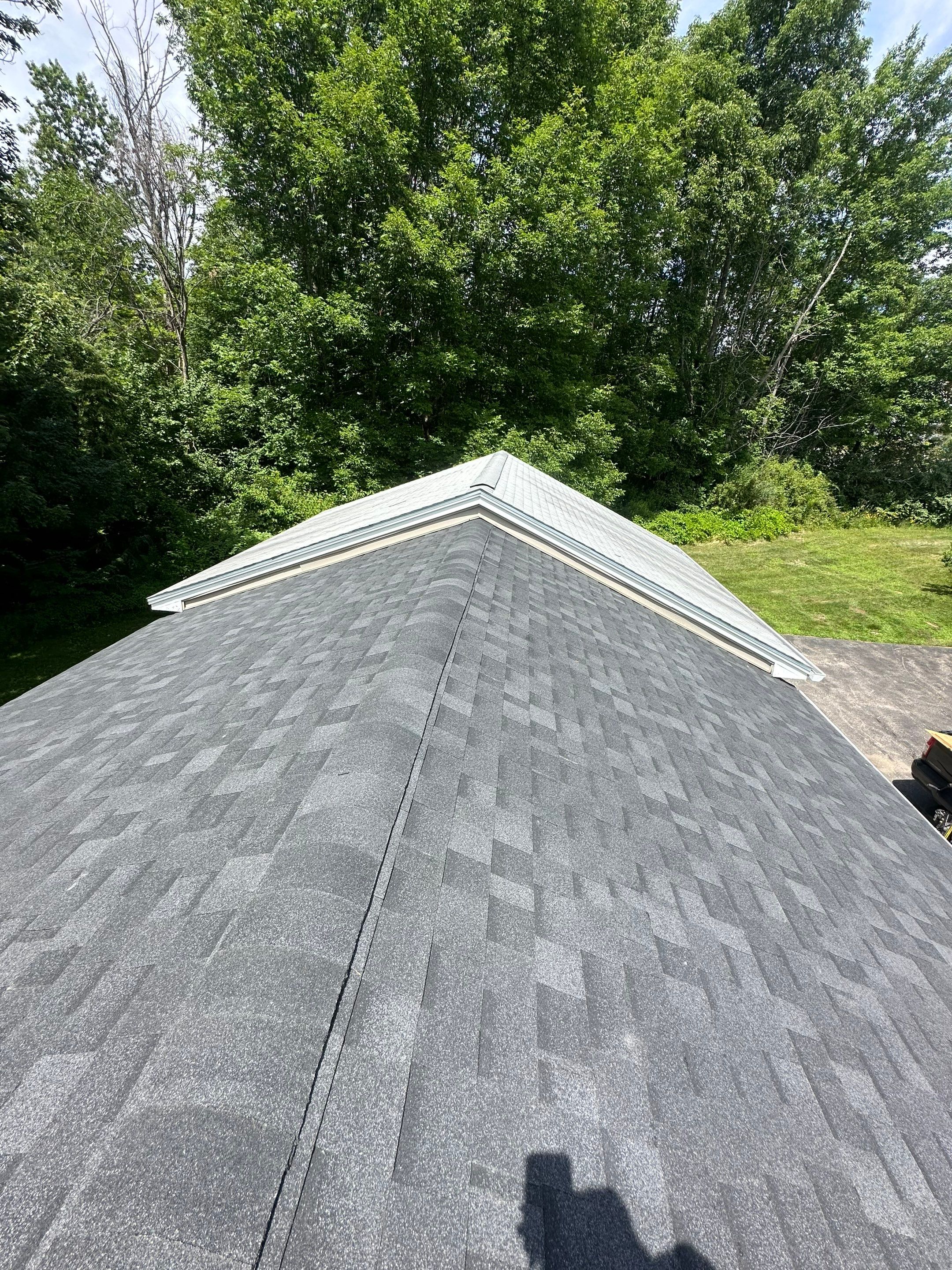 Northwood, NH – IKO Cambridge Detached Garage Roof Replacement by Tall pine roofing