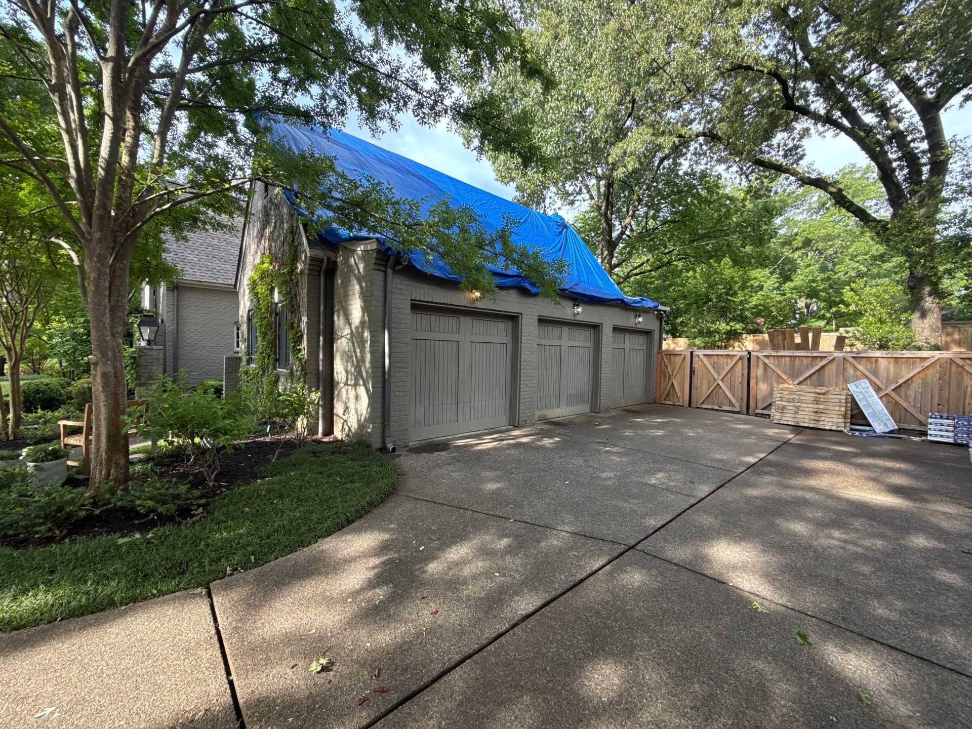GAF Timberline HDZ Roof Replacement and Exterior Wood Repairs in Memphis by Revival Roofing Services