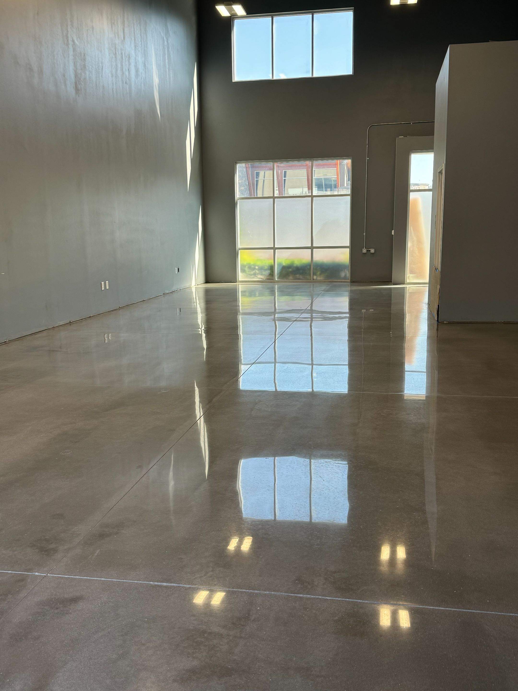 Testament Graphics House Natural Polished Floor