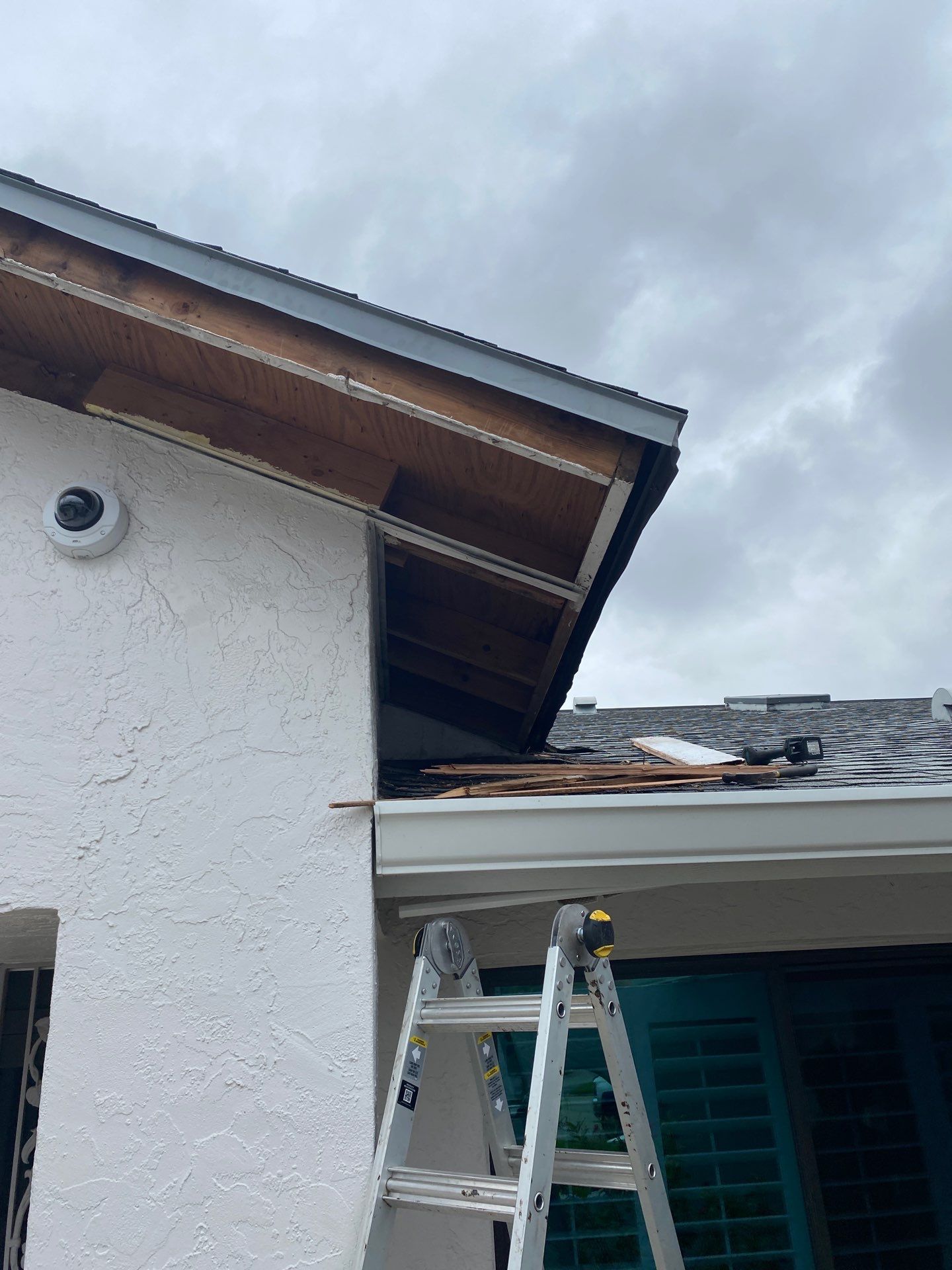 Gutter Repair and Upgrade in Fort Myers FL by Gutter Professors