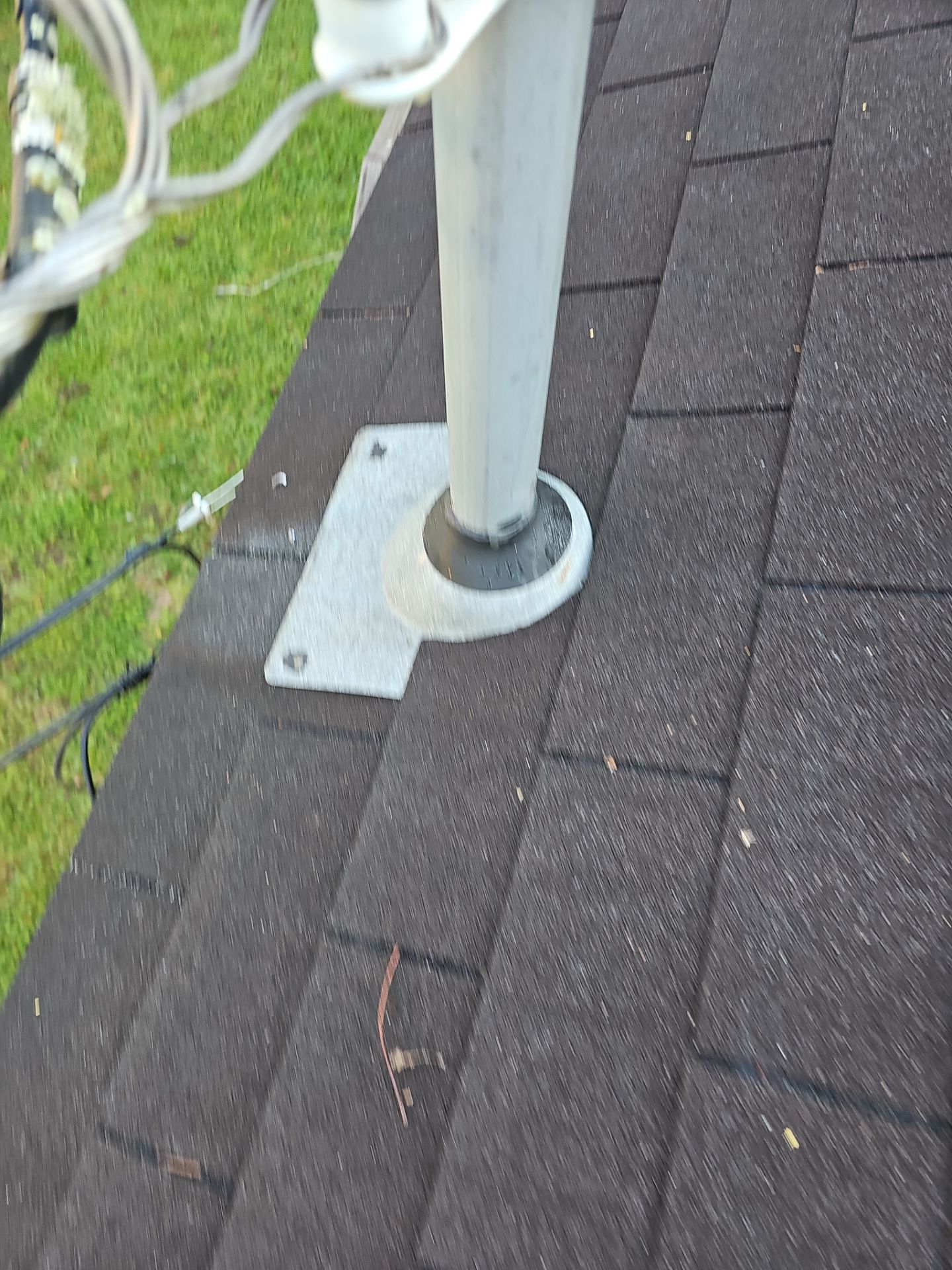 Hail Damage using Owen's Corning Duration (Lifetime) Shingles by Roof Repair Company