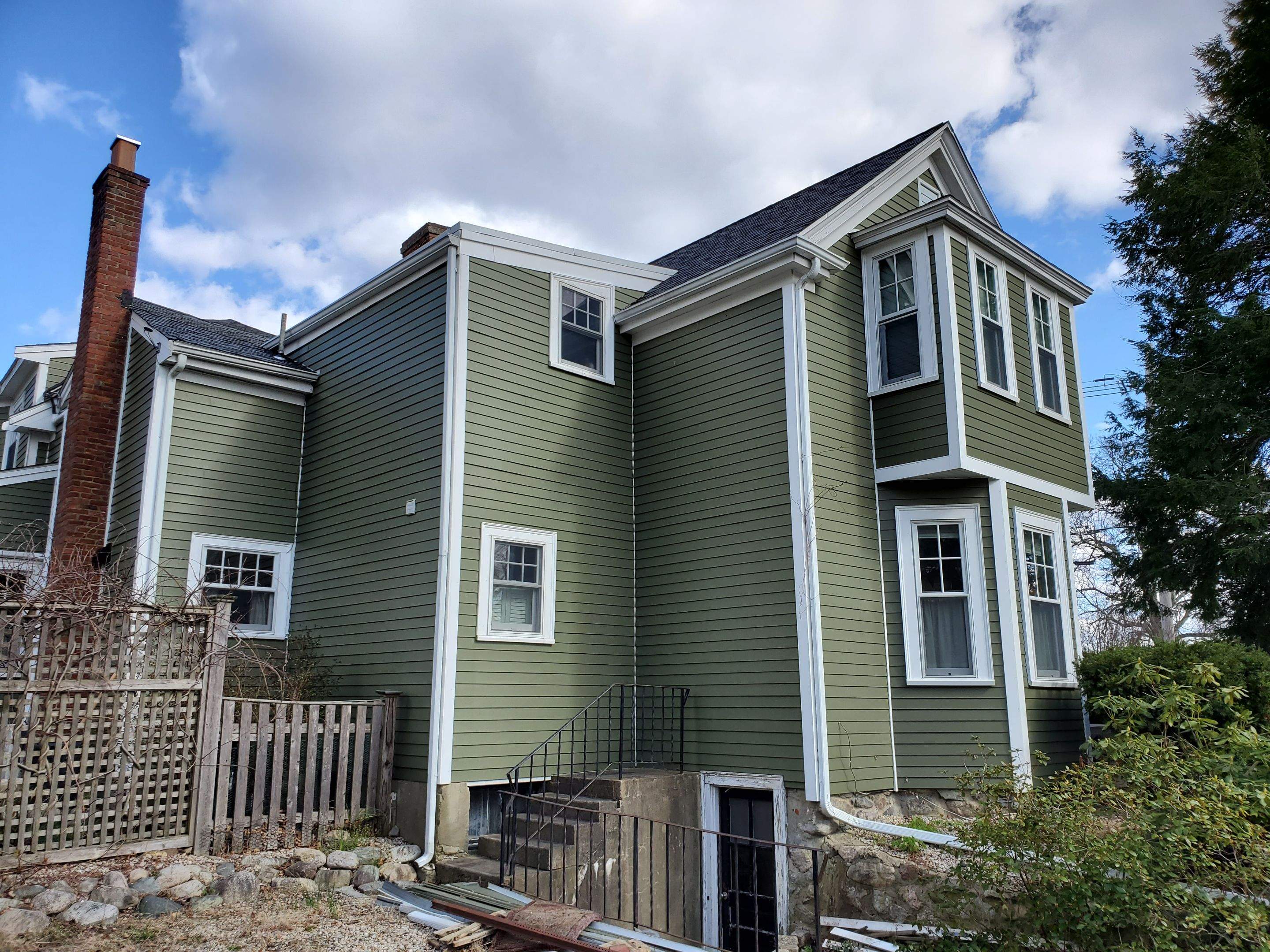 Siding Installation using James Hardie by UBrothers Construction