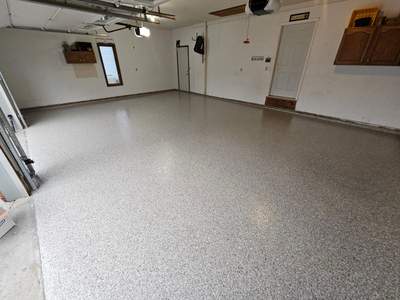 Creekbed Garage Delavan