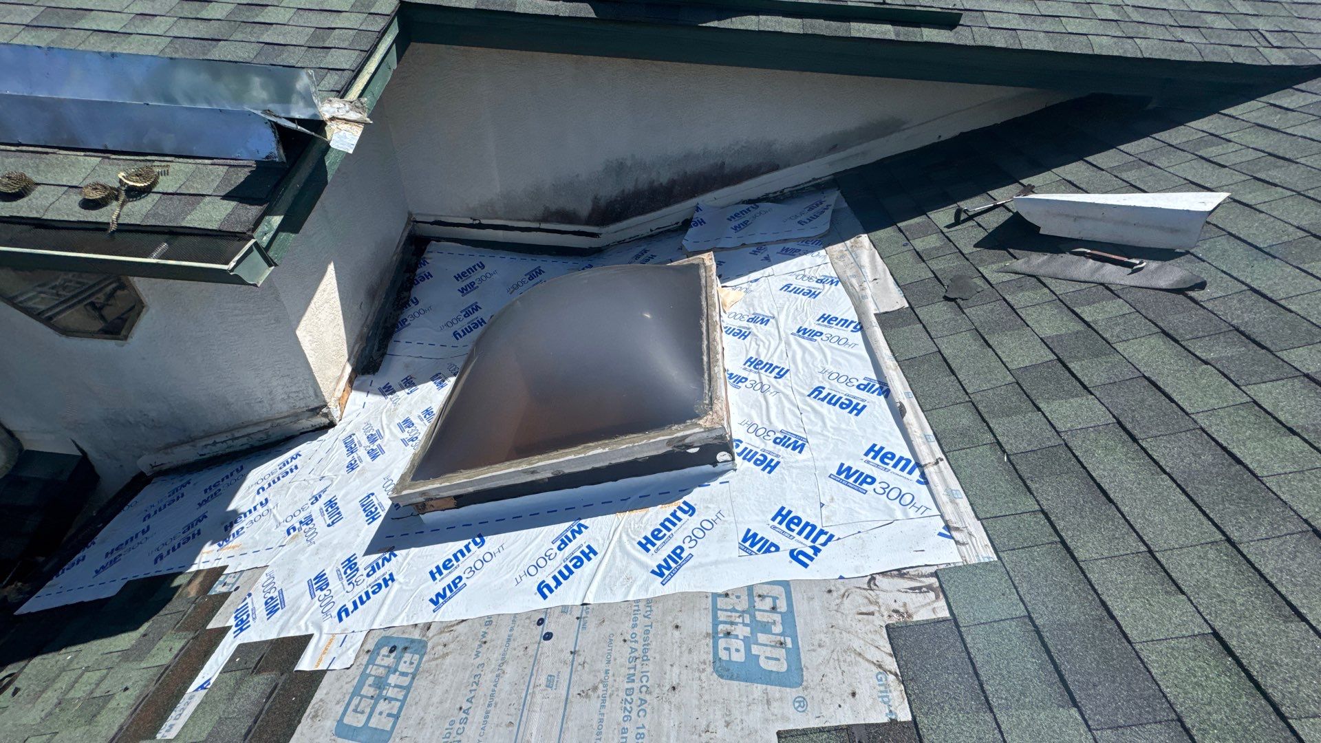 Roof Repair Skylight Repair 78015 by Rox Roofing