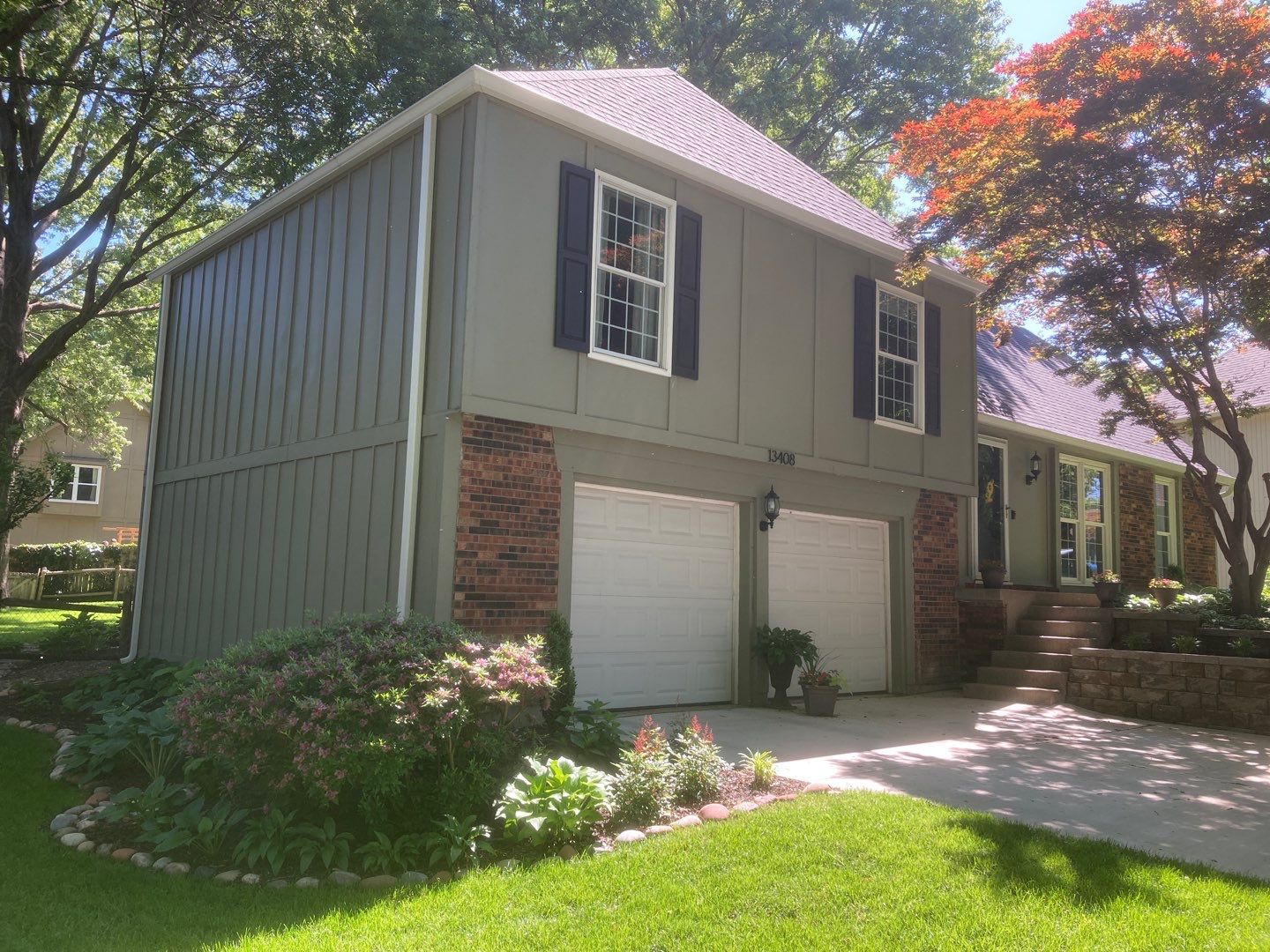 Siding Installation using James Hardie by EEC  Windows, Siding & Roofing 