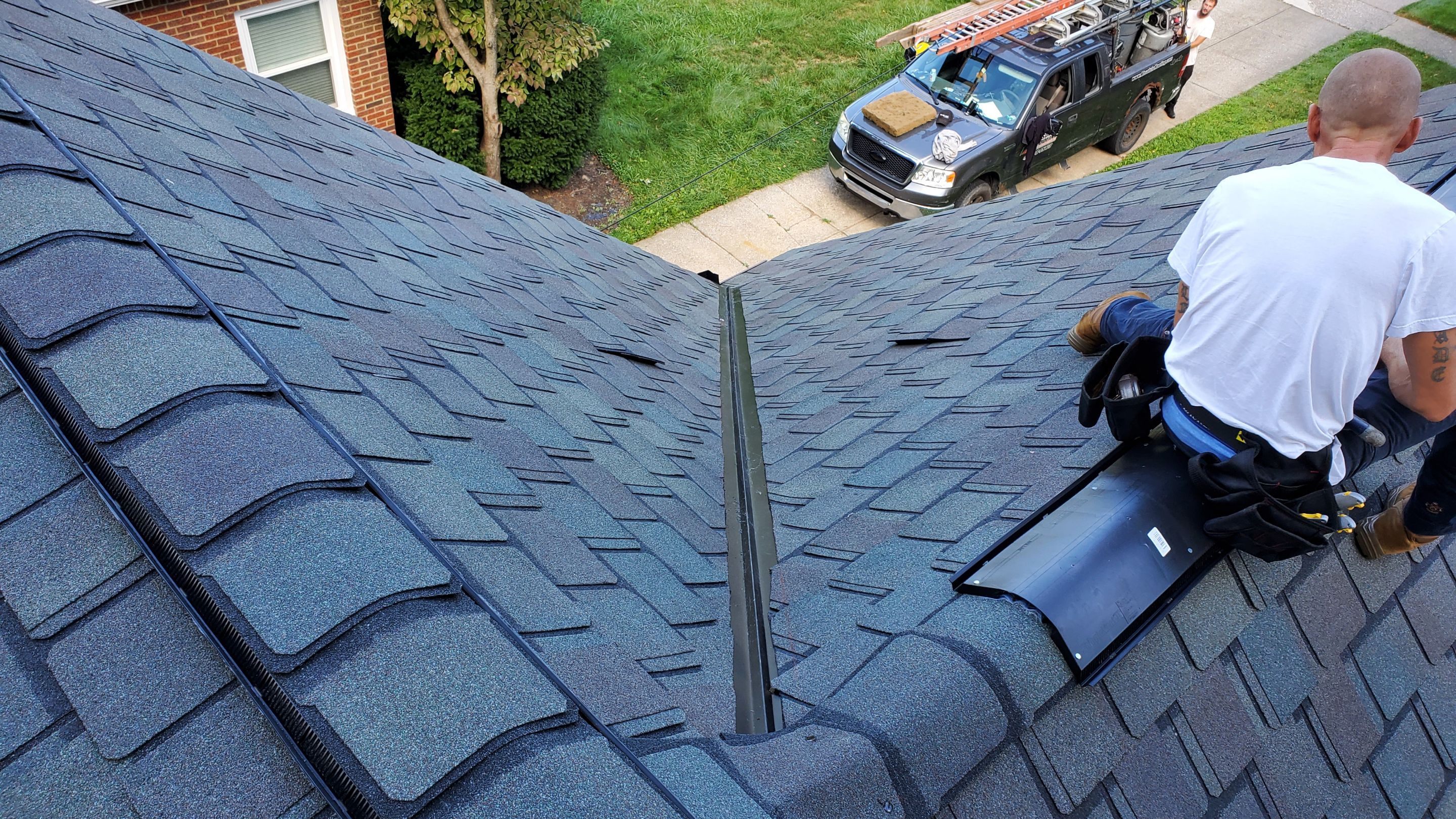 Residential Roofing Installation using Certainteed Belmont shingle by Absolute Roofing and Construction