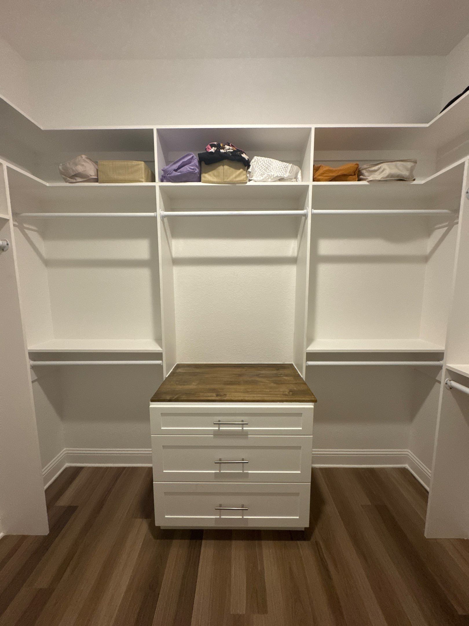 Total Home Refinement: High-Gloss Garage & Custom Interior Storage by Tibi Soli LLC