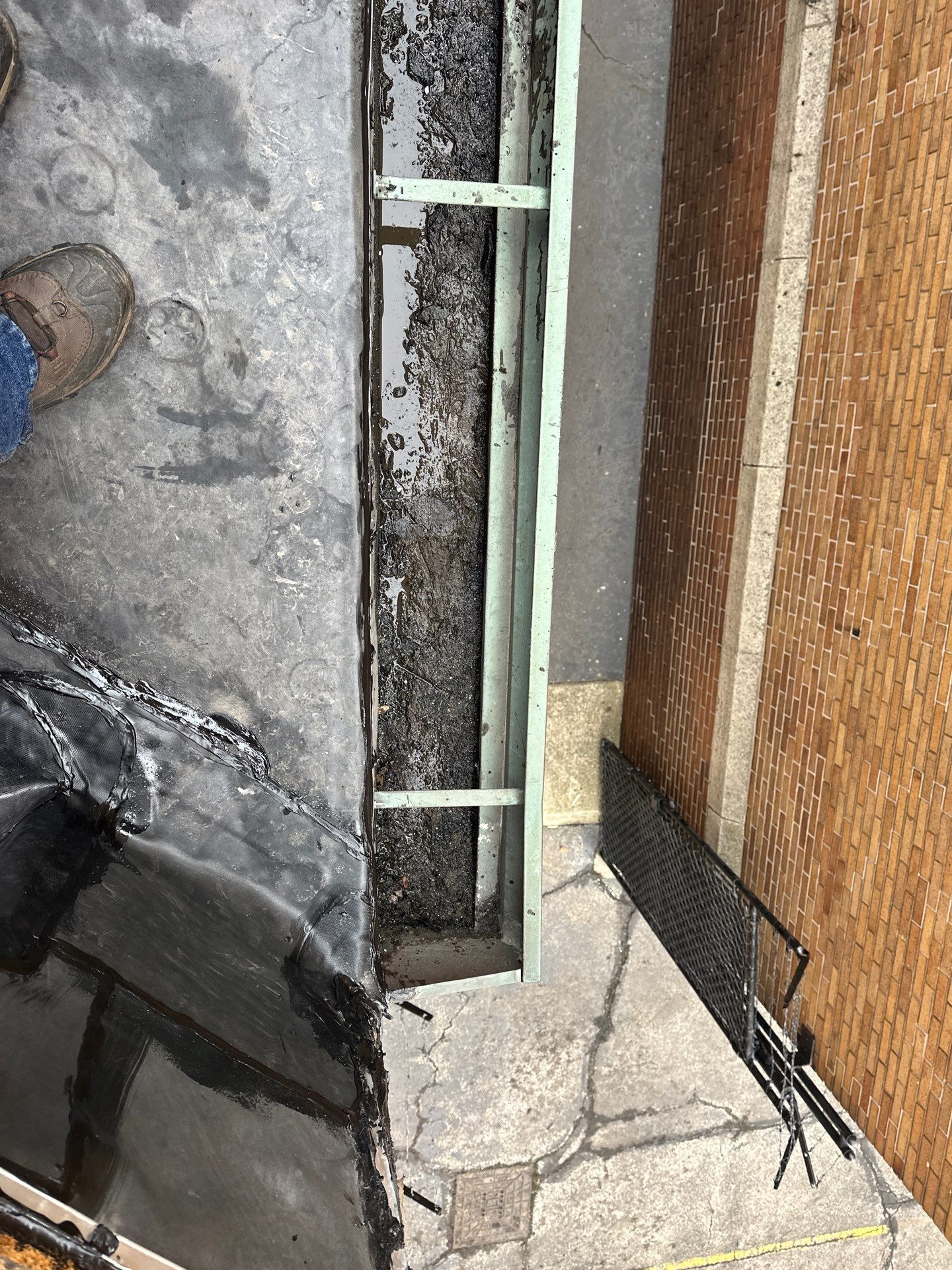 Asbestos Abatement using CertainTeed Grand Manor by Absolute Roofing and Construction