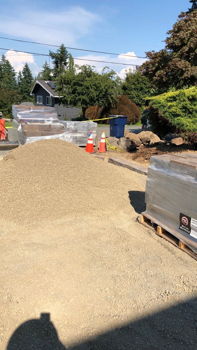 Justin | Retaining Wall, Landscape Project  by Jireh Asphalt & Concrete Inc 