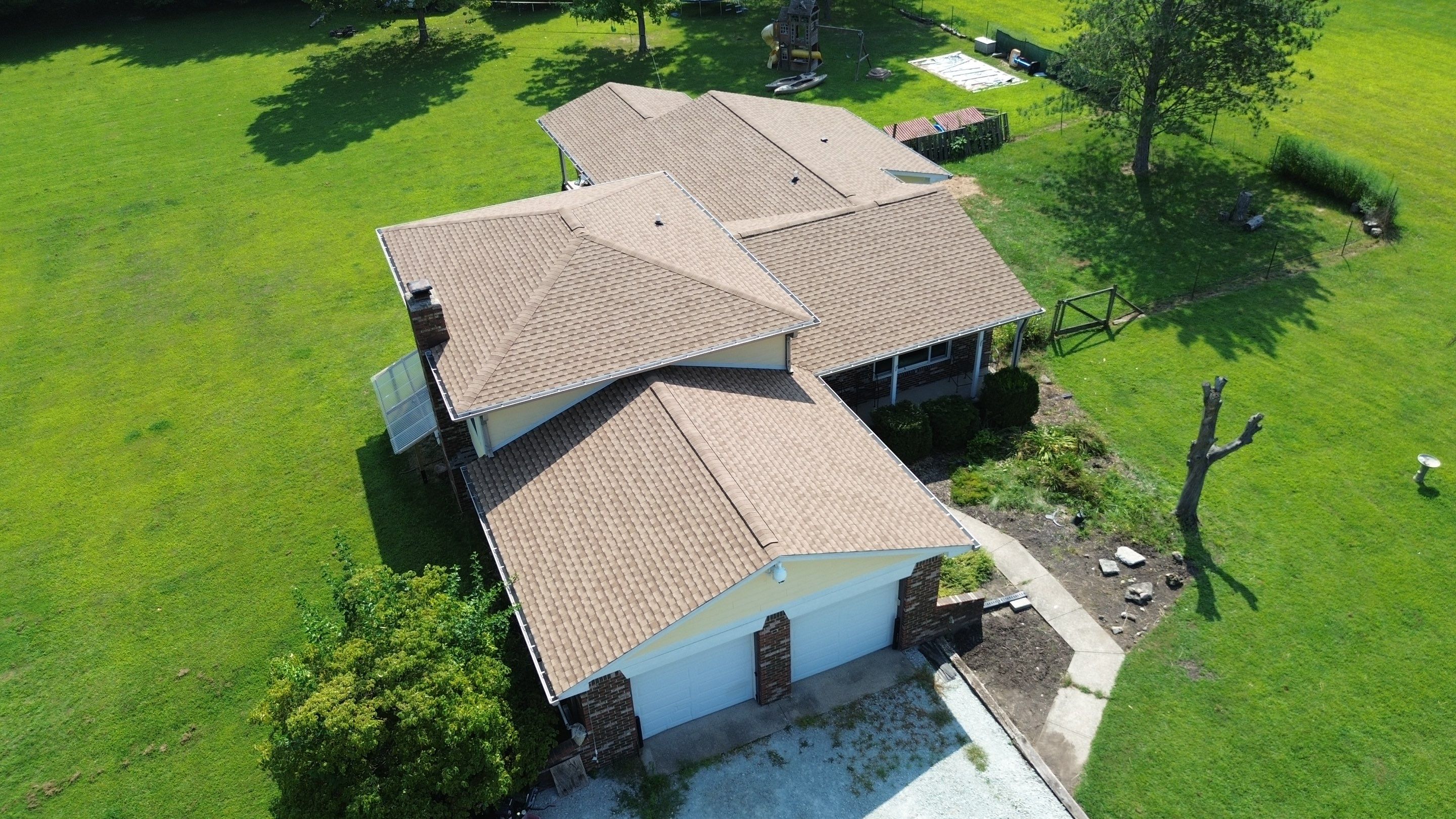 Moss Roofing featured photo.