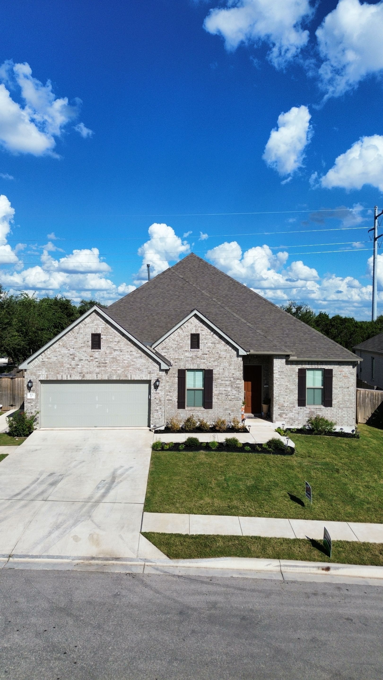Roof Replacement using IKO Dynasty by Honeydew Roofing