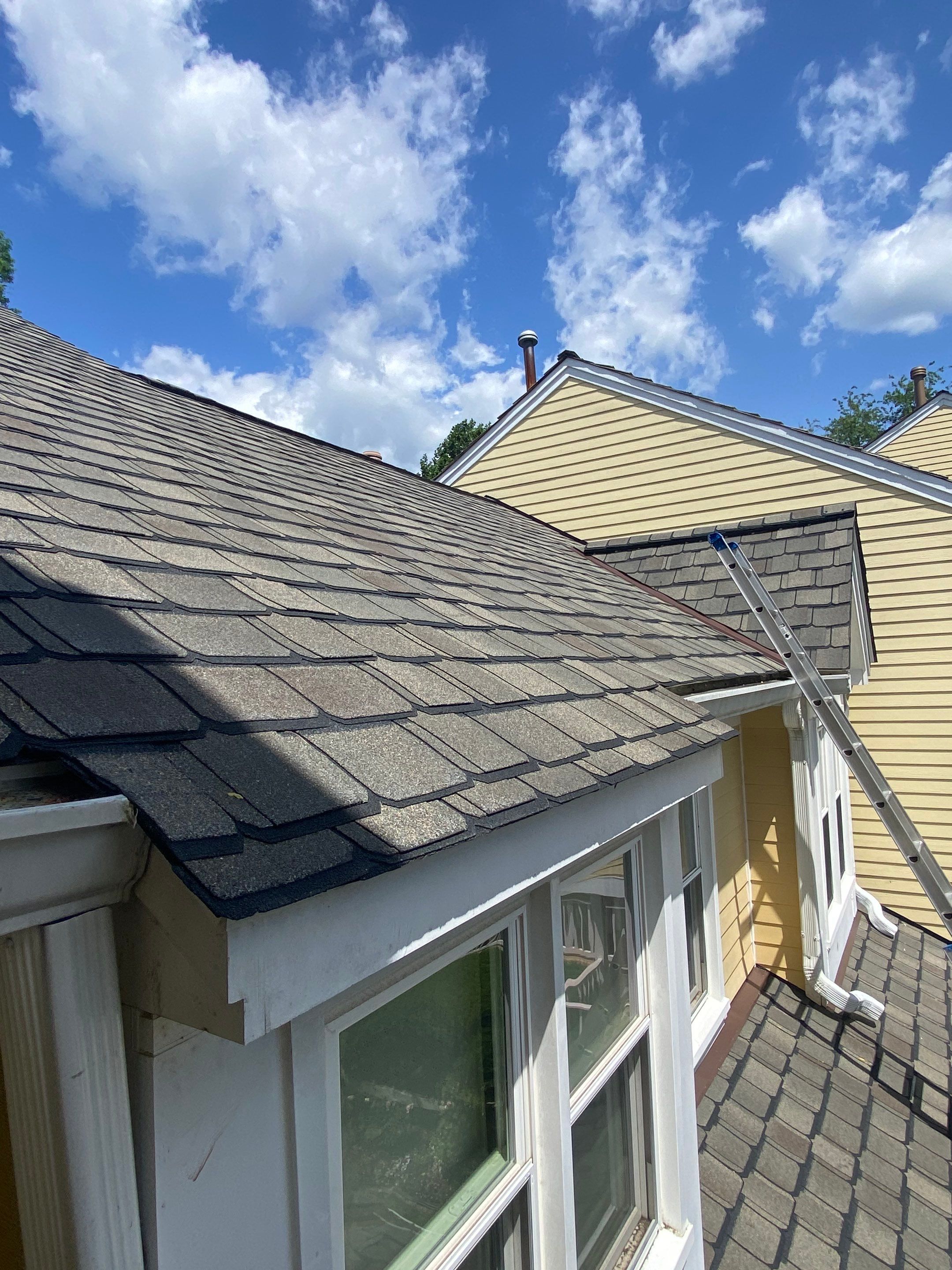 Arlington: CertainTeed Grand Manor Designer Shingles in Weathered Wood by RM Banning, Inc.