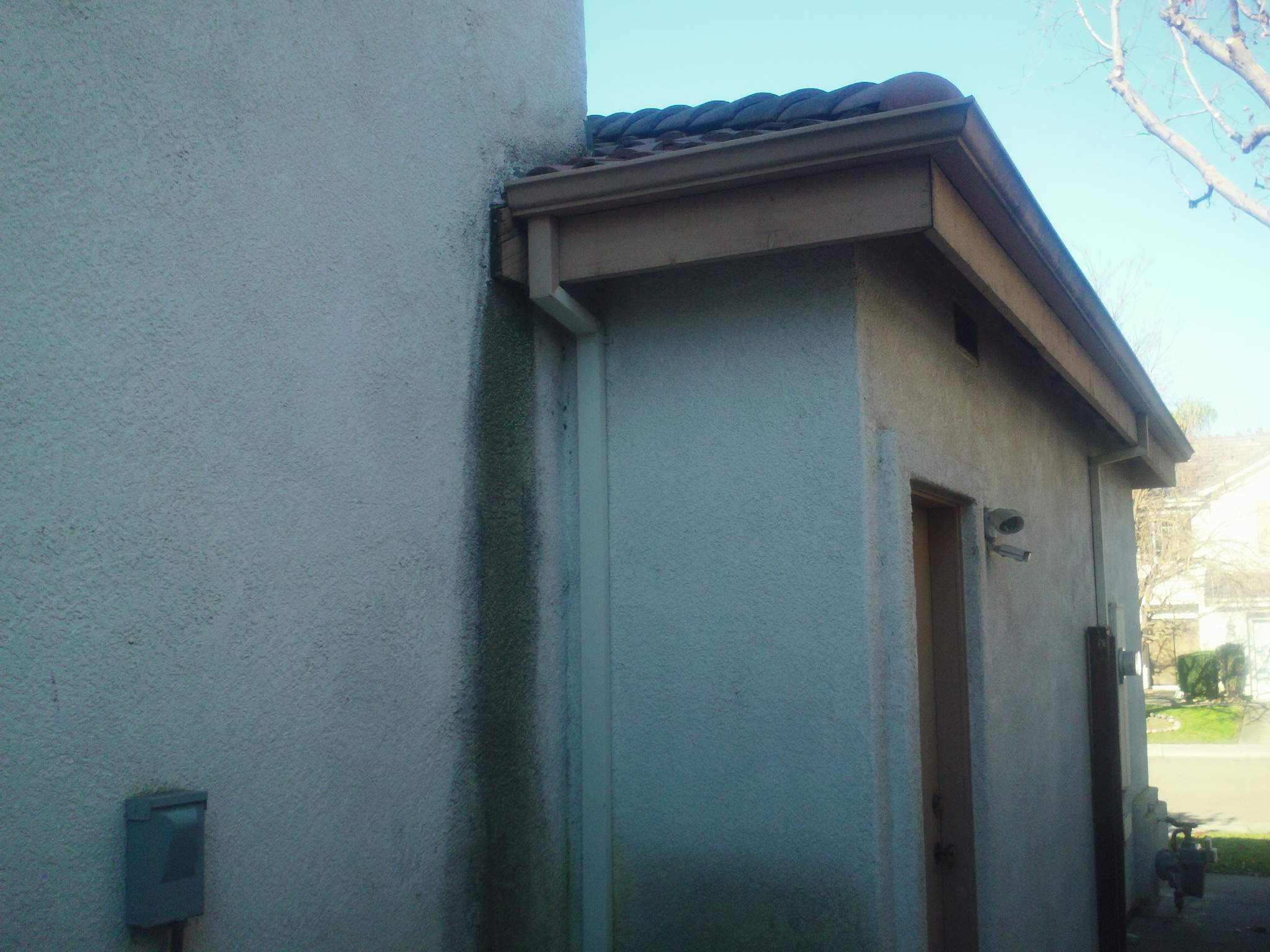 Gutter Installation using Englert LeafGuard Gutters by Byers Enterprises 