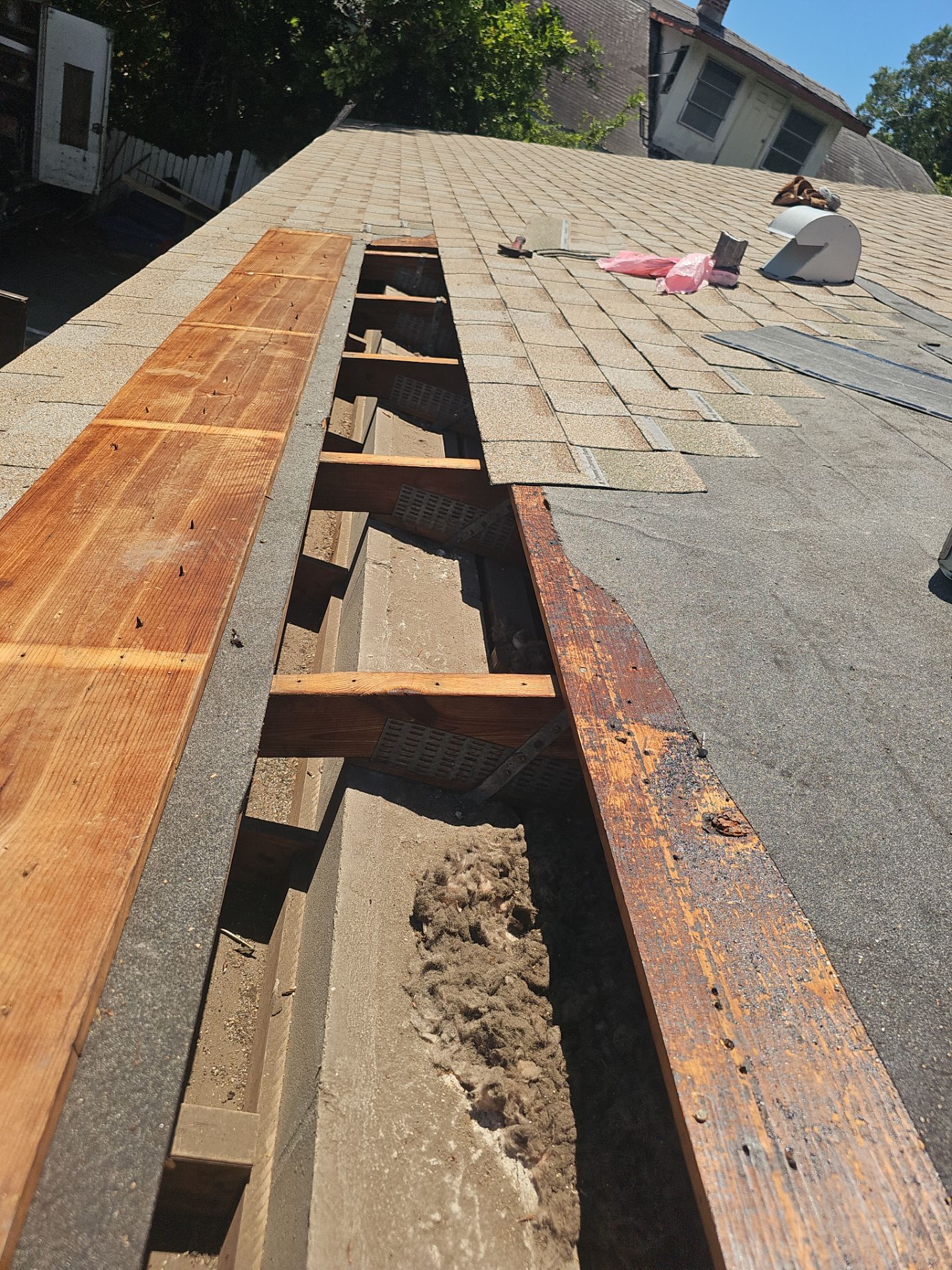 Project in Gulfport 33707 by Mitchell Roofing Company LLC 