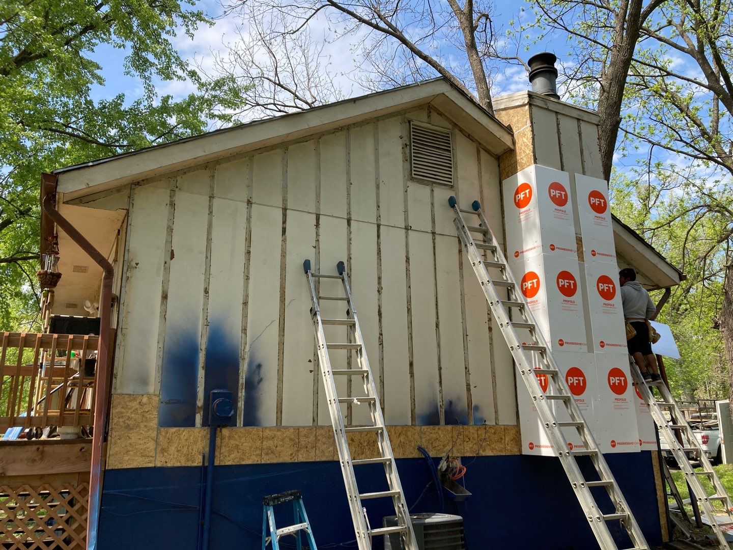 Siding Installation and Roof install with OC Oakridge by EEC  Windows, Siding & Roofing 