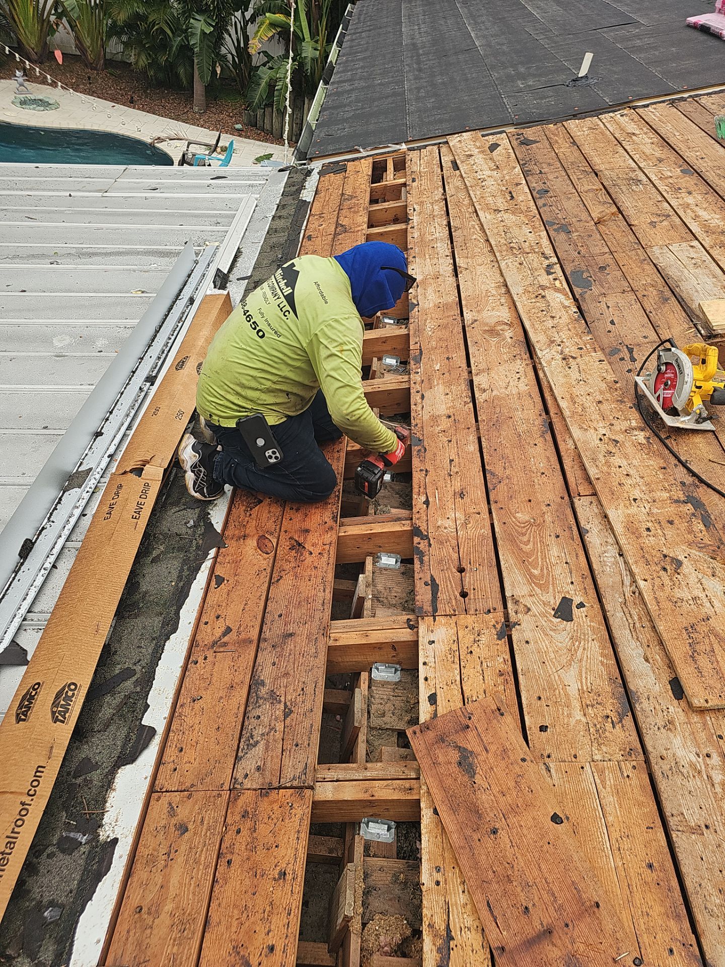 Project in St. Petersburg 33703 by Mitchell Roofing Company LLC 