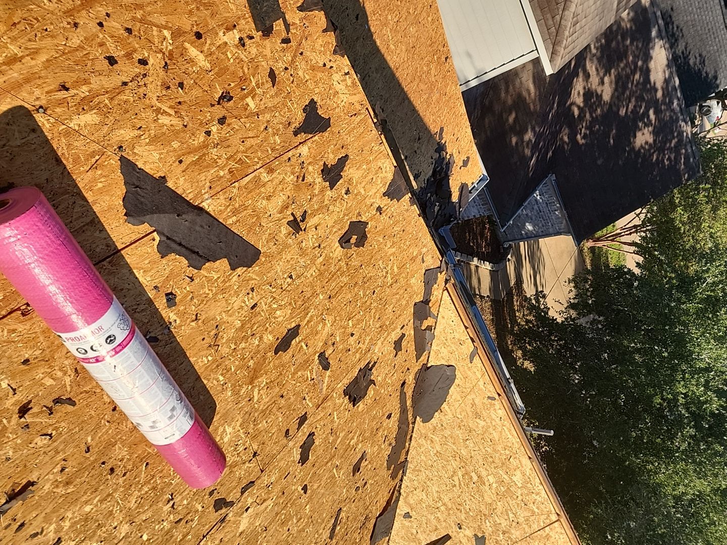 Residential Roofing Installation using Owen's Corning Duration (Lifetime) Shingles by Roof Repair Company