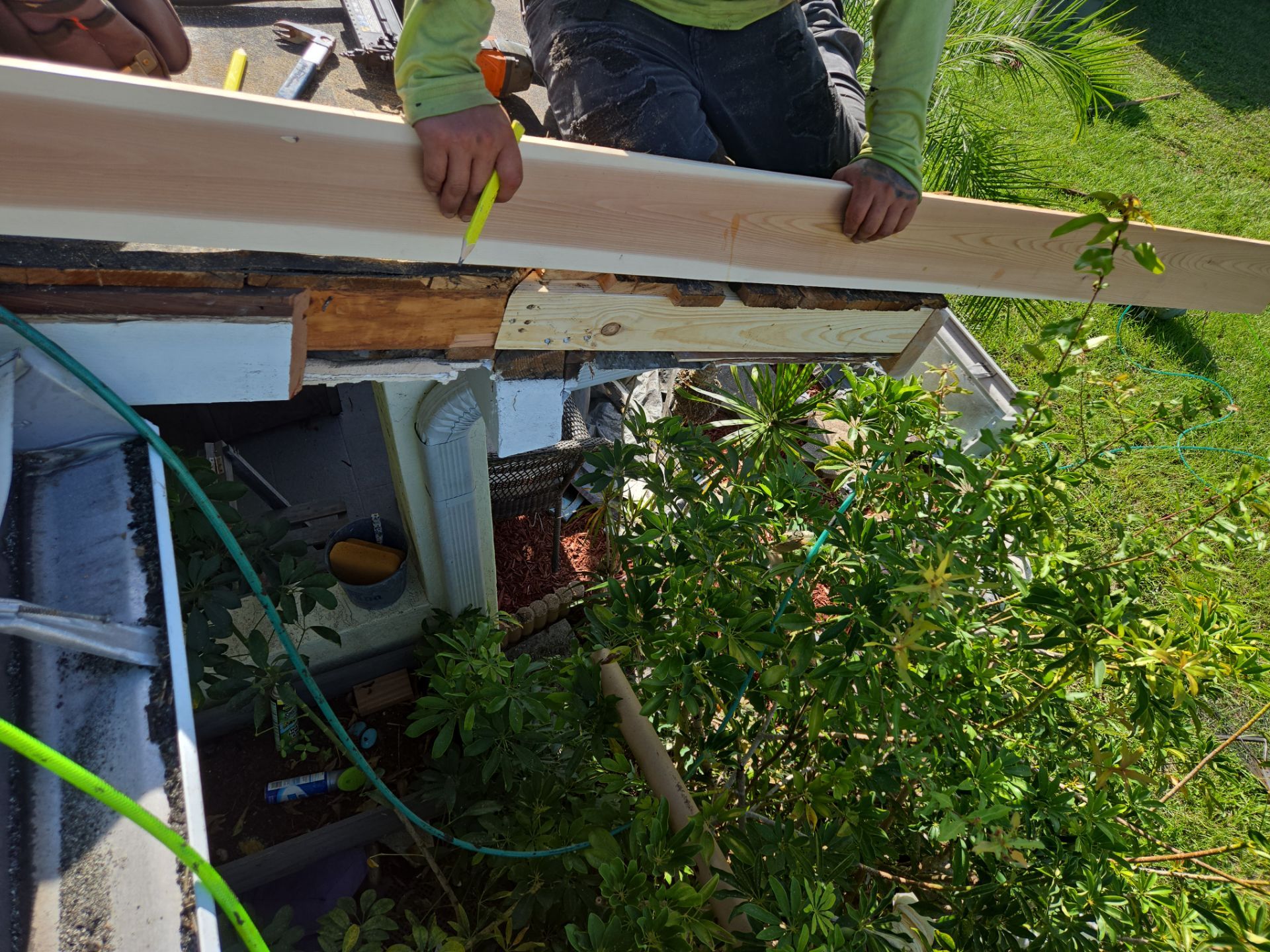 Project in Largo 33778 by Mitchell Roofing Company LLC 