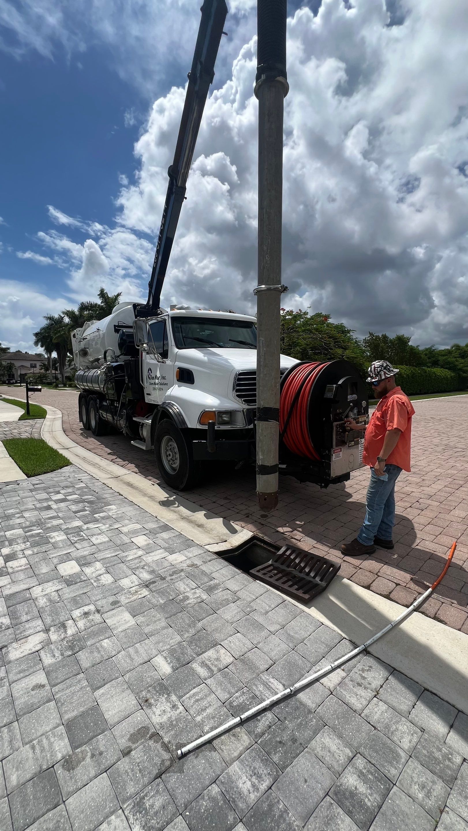 Naples Community Catch Basin Cleaning by APS Power & Water
