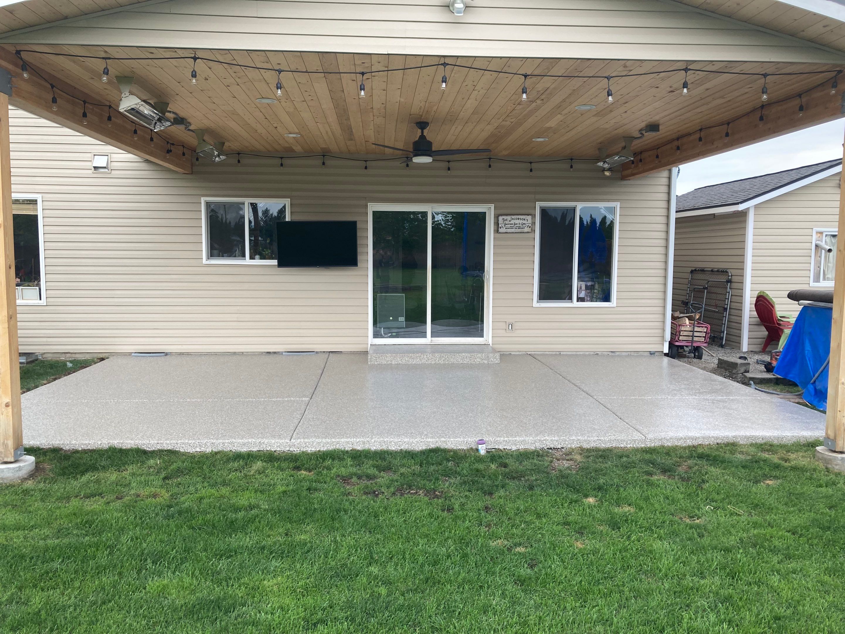 Patio and Walkway using Pebble Beach by Croc Coatings, LLC