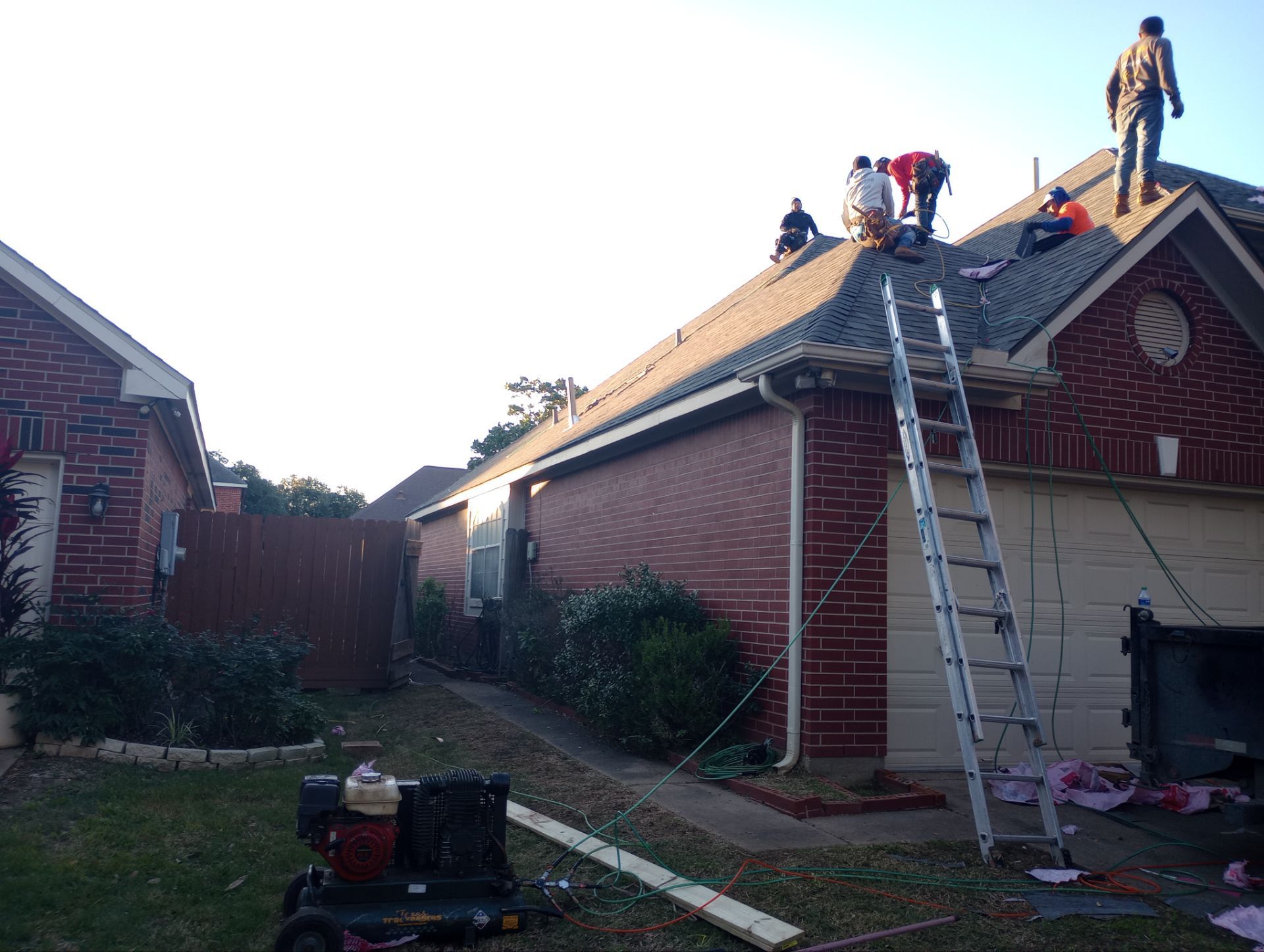 Residential Roofing Installation using Owen's Corning Duration (Lifetime) Shingles by Roof Repair Company