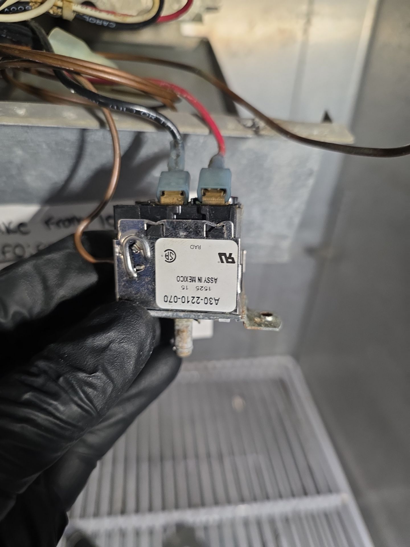 Commercial Freezer and Refrigerator Component Repair in Clermont by AMB-WORKS APPLIANCE REPAIR