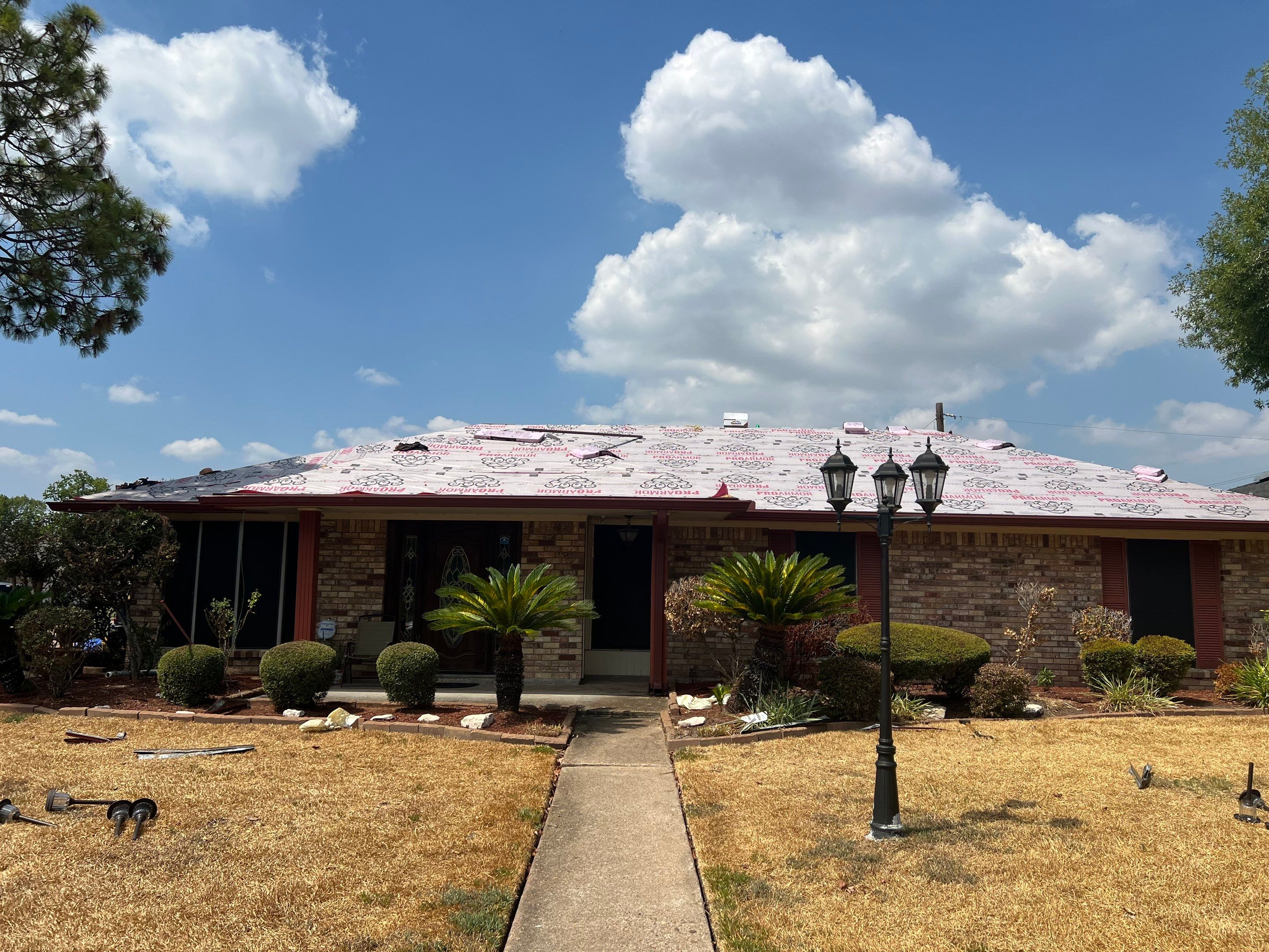 Residential Roofing Installation using Owen's Corning Duration (Lifetime) Shingles by Roof Repair Company