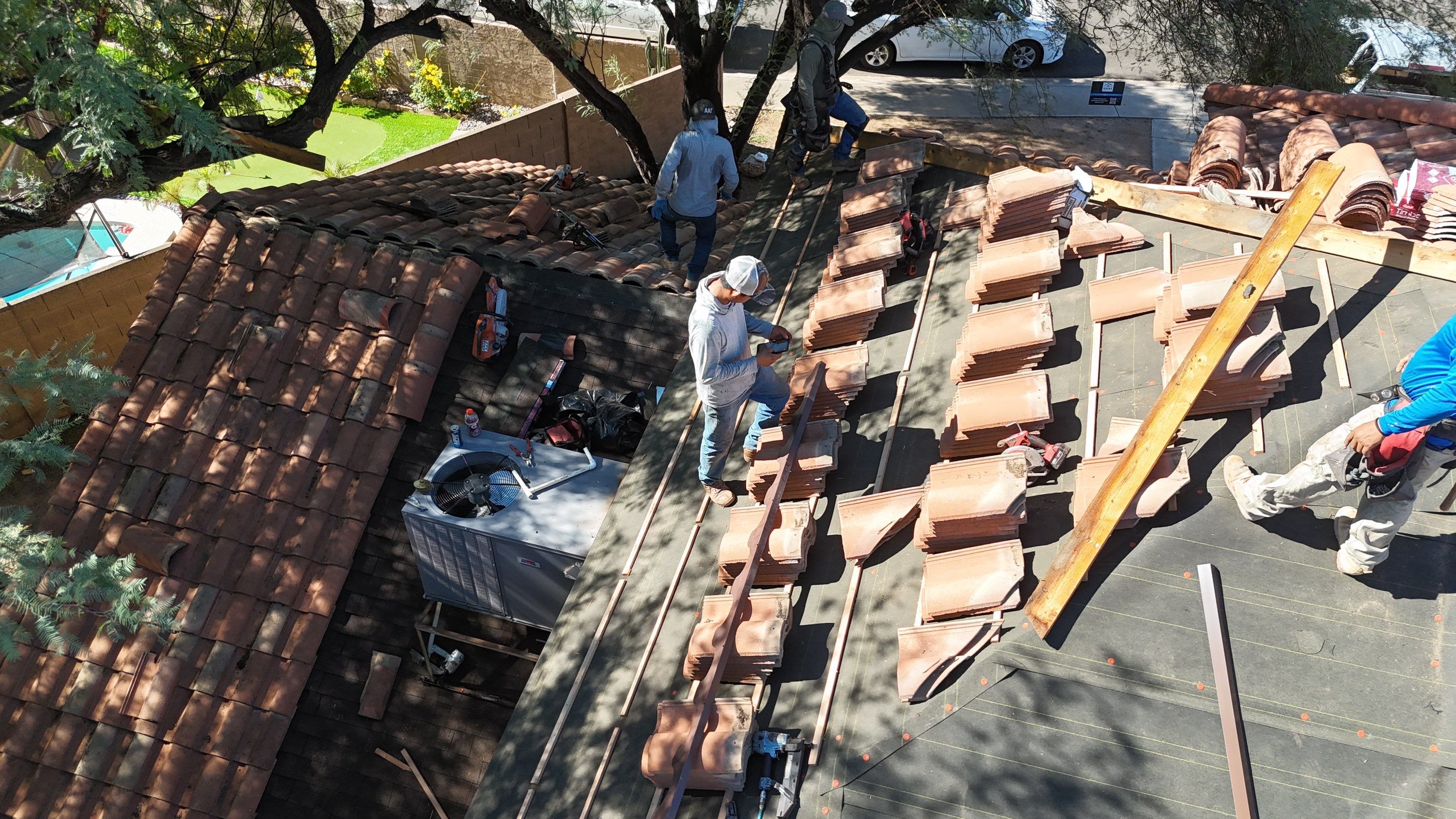 Tile R&R - Malarkey UDL Right Start by Saint Roofing