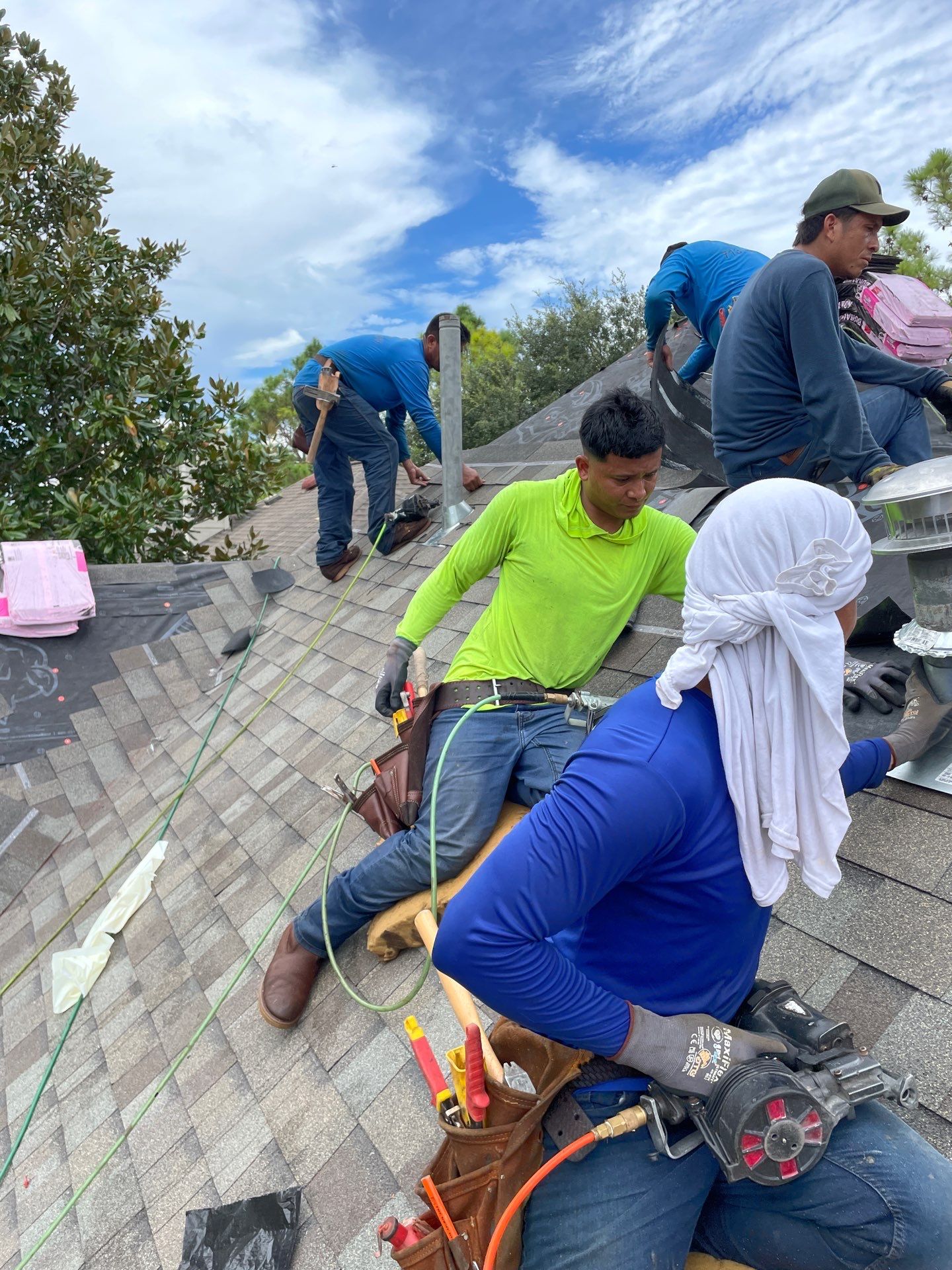 Residential Roofing Installation using Owen's Corning Duration (Lifetime) Shingles by Roof Repair Company