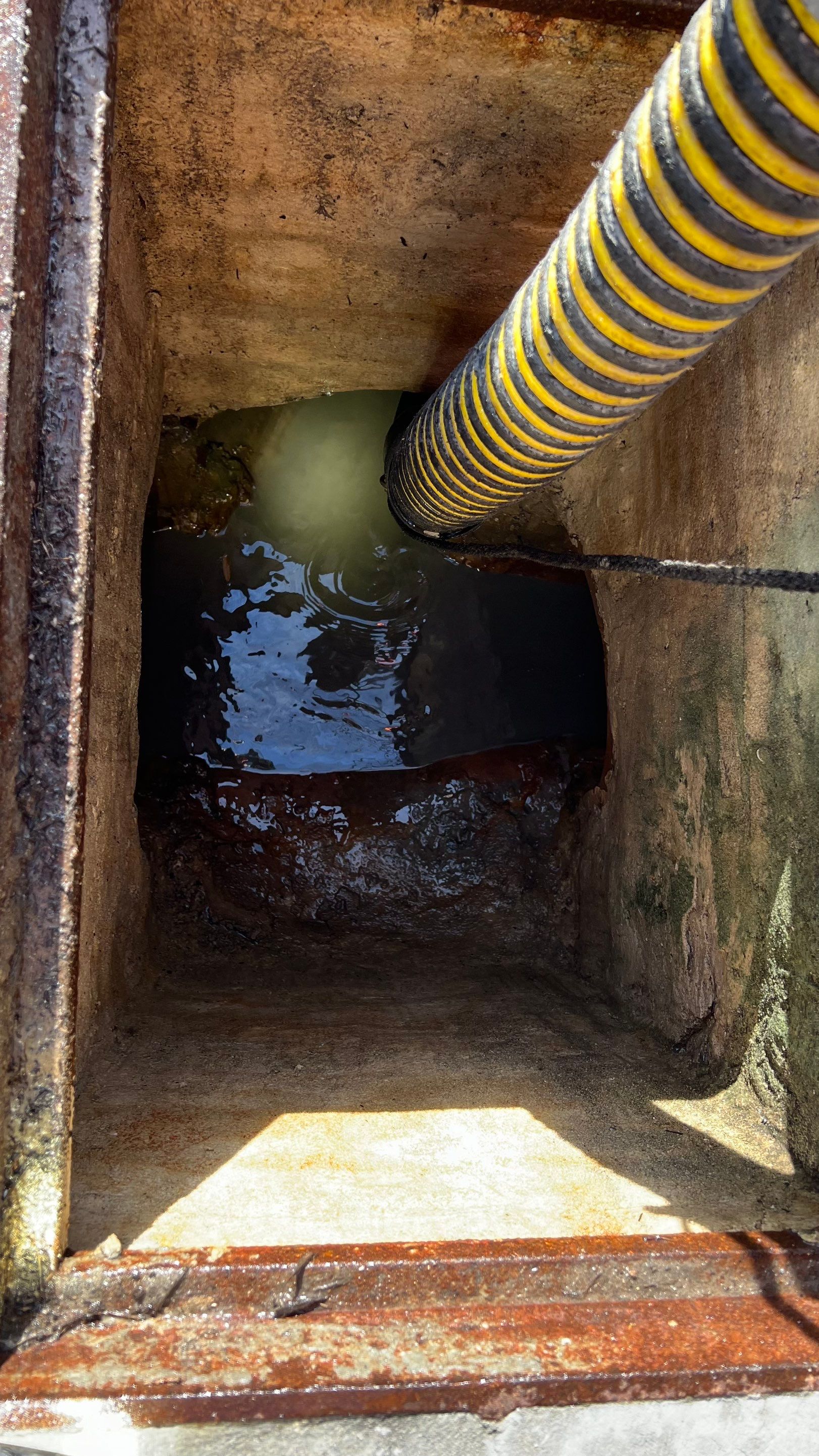 Naples Condo Complex Stormwater System Maintenance and Hurricane Cleanup by Don Mar, Inc. Storm Water Solutions