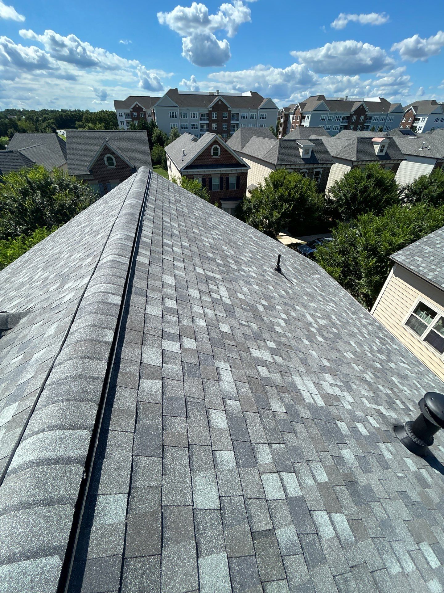 Ashburn: Residential Roof Replacement  with CertainTeed Landmark Pro in Max Def Georgetown Gray by RM Banning, Inc.